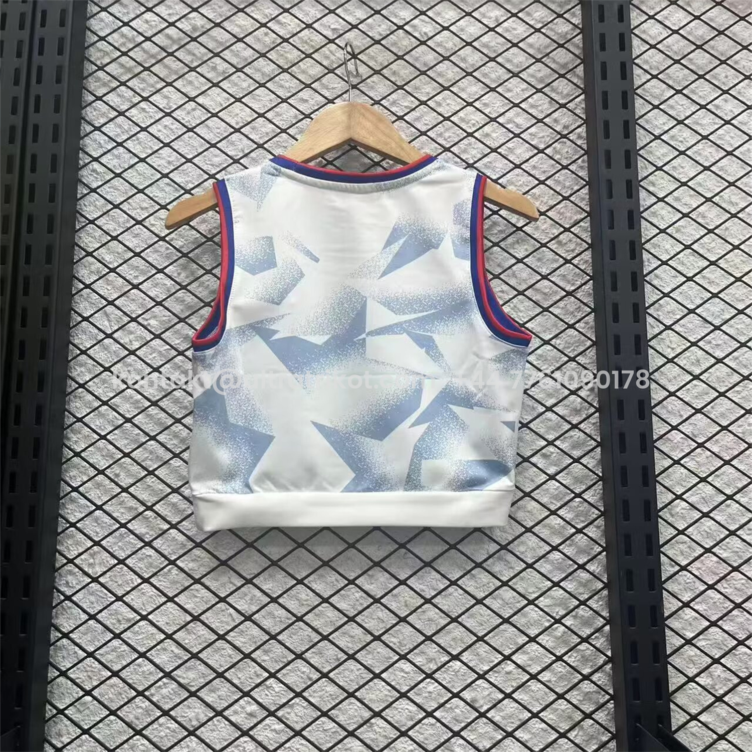 UltraTrikot-Women's United States USA 25-26 Women's Team Home Yoga Vest