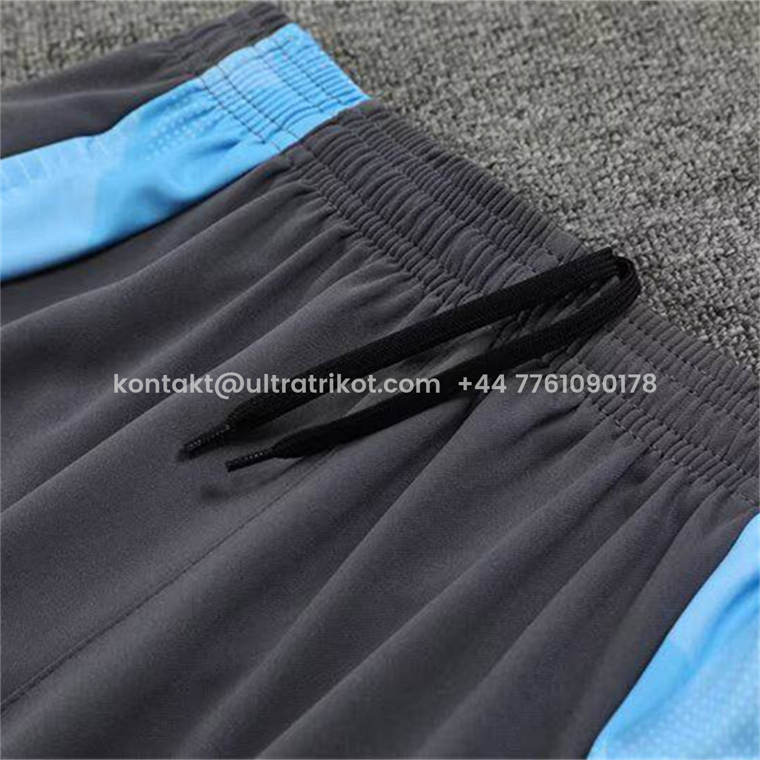 UltraTrikot-Argentina 25-26 Long Sleeve Training Set - Gold Top and Grey Pants