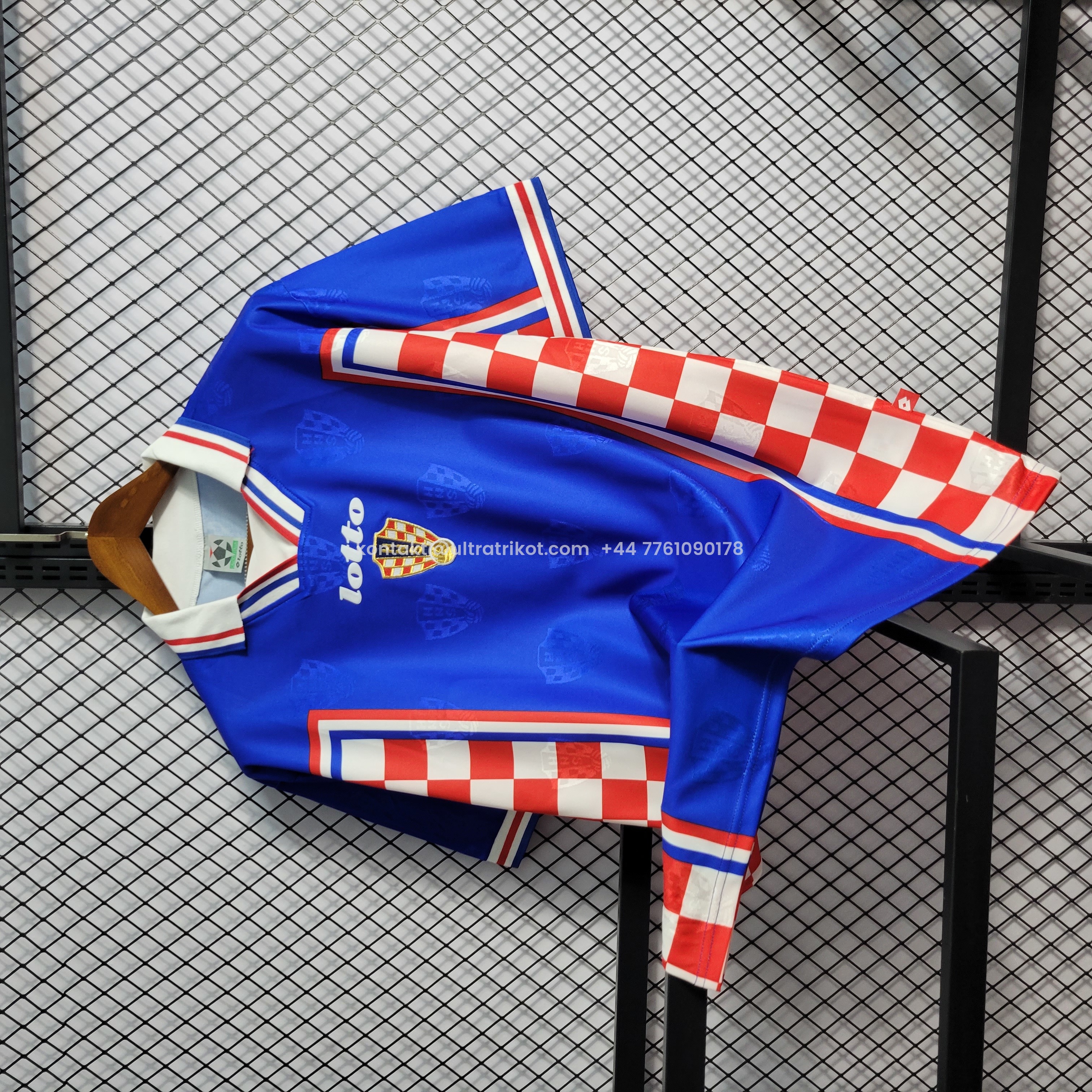 UltraTrikot-Retro Croatia 1998 Away Stadium Jersey