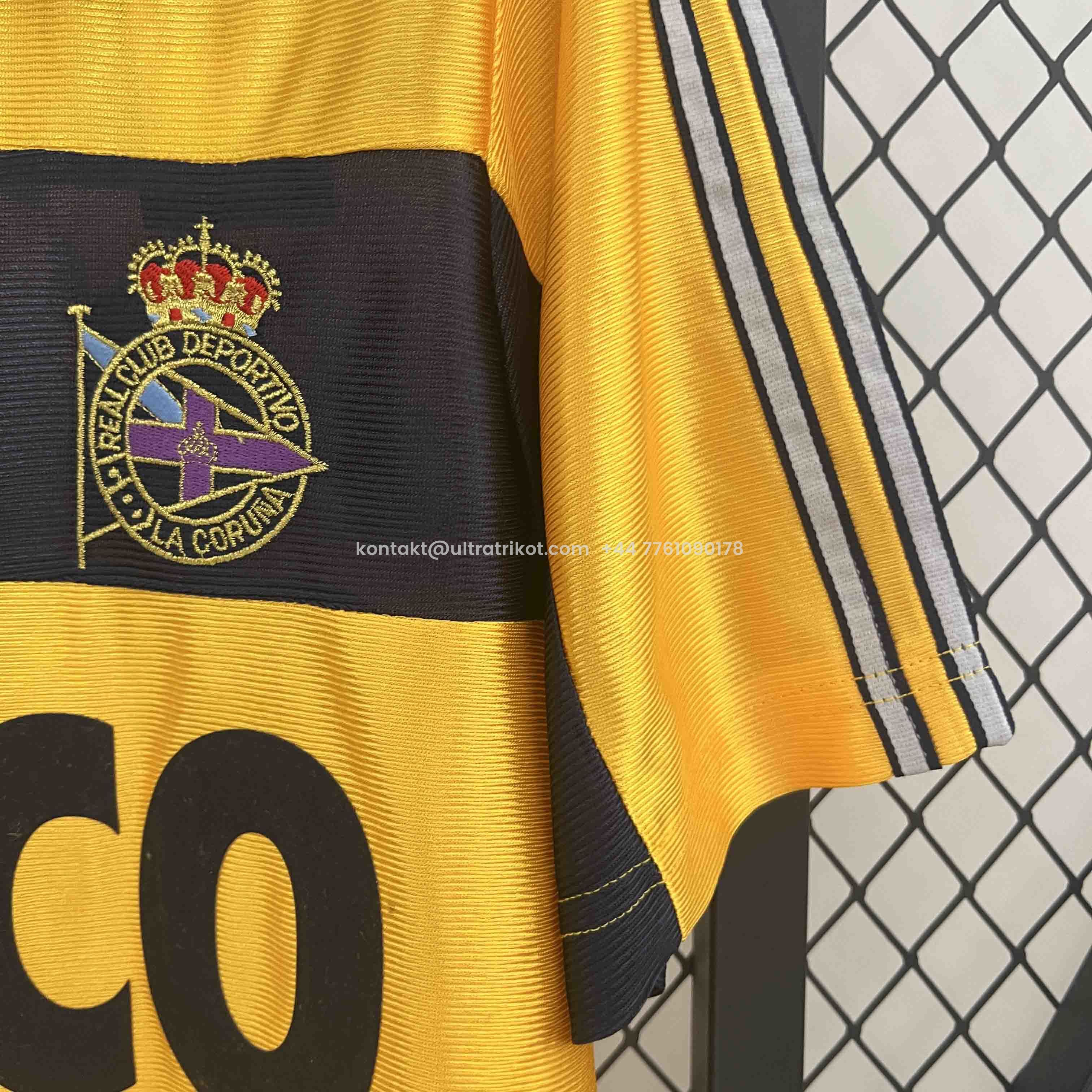 UltraTrikot-Retro Deportivo de La Coruña 1999-00 Third Jersey