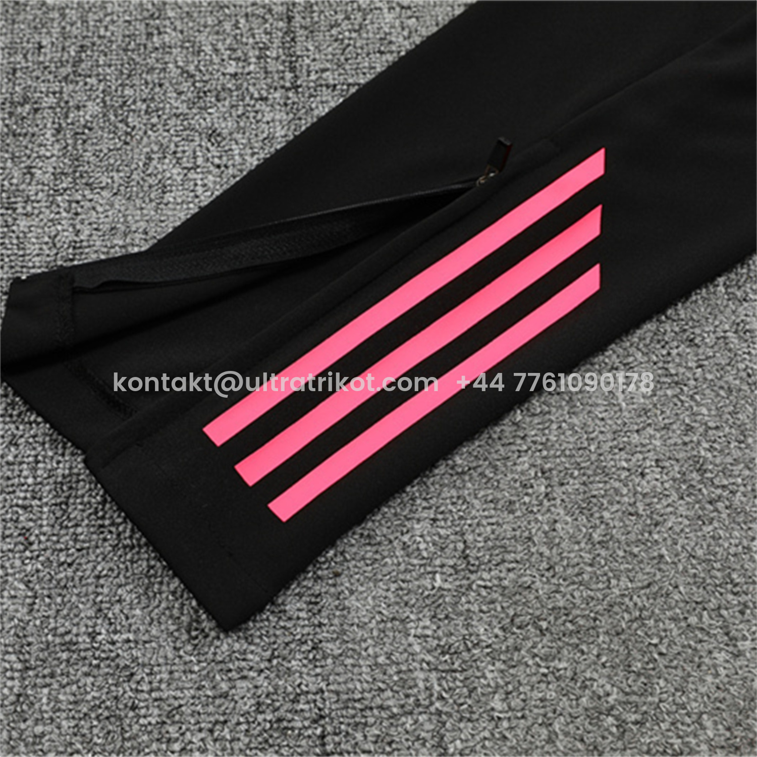 UltraTrikot-Arsenal 25-26 Kids Long Sleeve Training Set - Pink Logo Balck Top & Black Pants