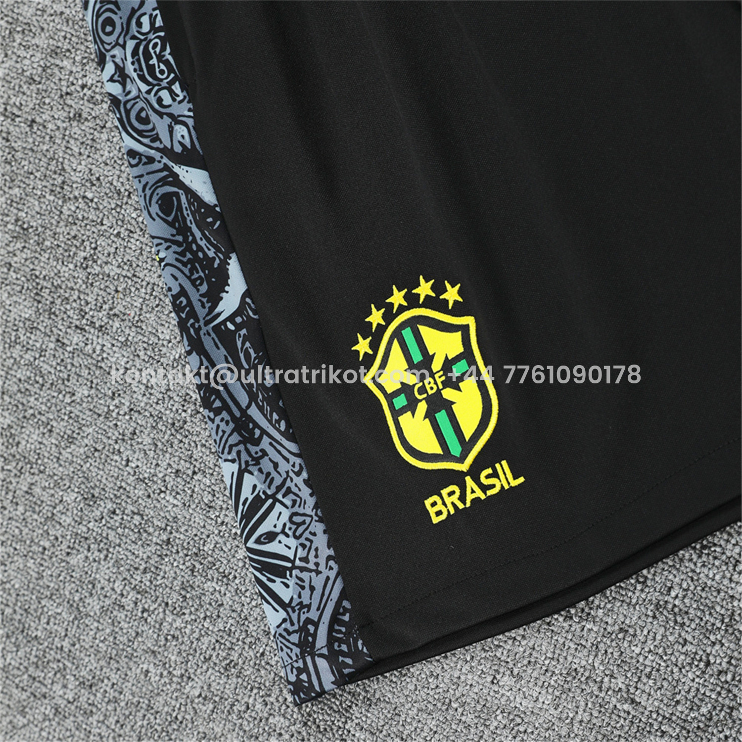 UltraTrikot-Brazil 25-26 White Jesus Statue Vest Training Set - White Vest & Black Shorts