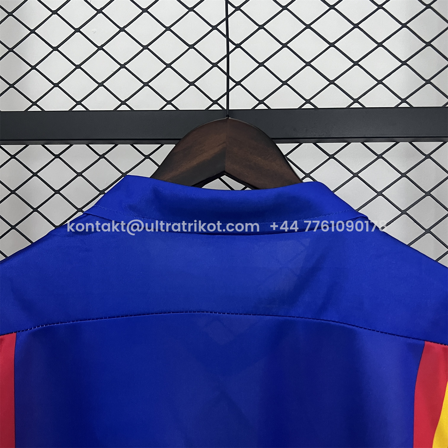 UltraTrikot-Retro Valencia 1980-82 Away Jersey