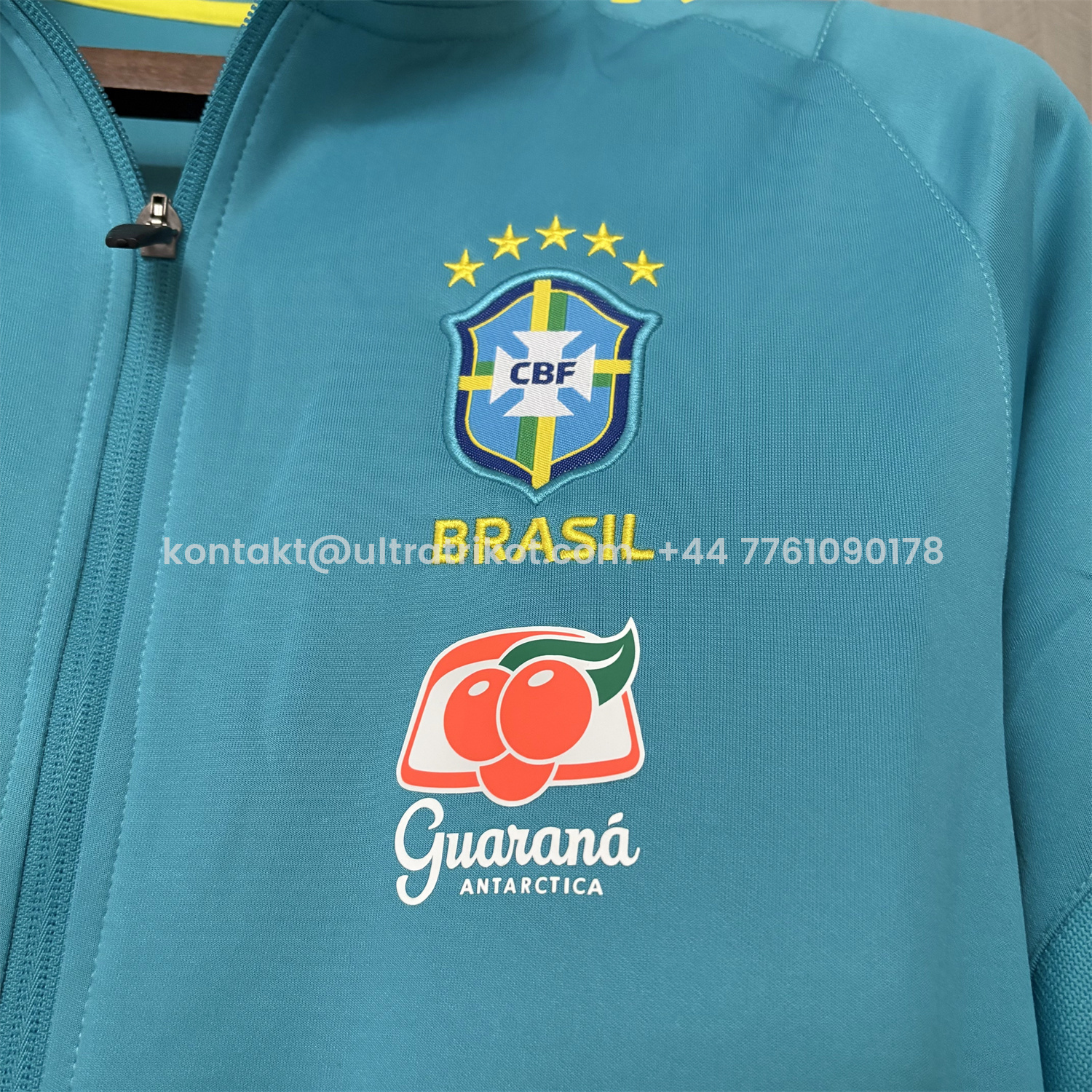 UltraTrikot-Retro Brazil 2022 Pre-Match Cyan Unsponsored Windbreaker