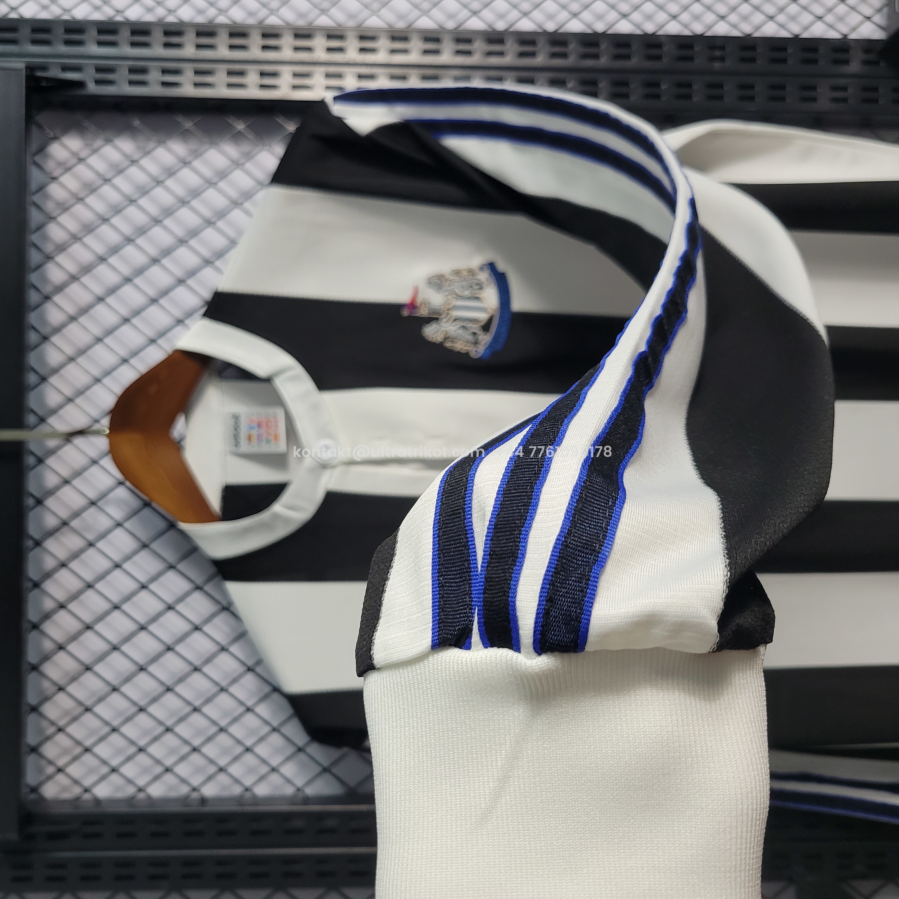UltraTrikot-Retro Newcastle United 1995-97 Home Long Sleeve Jersey