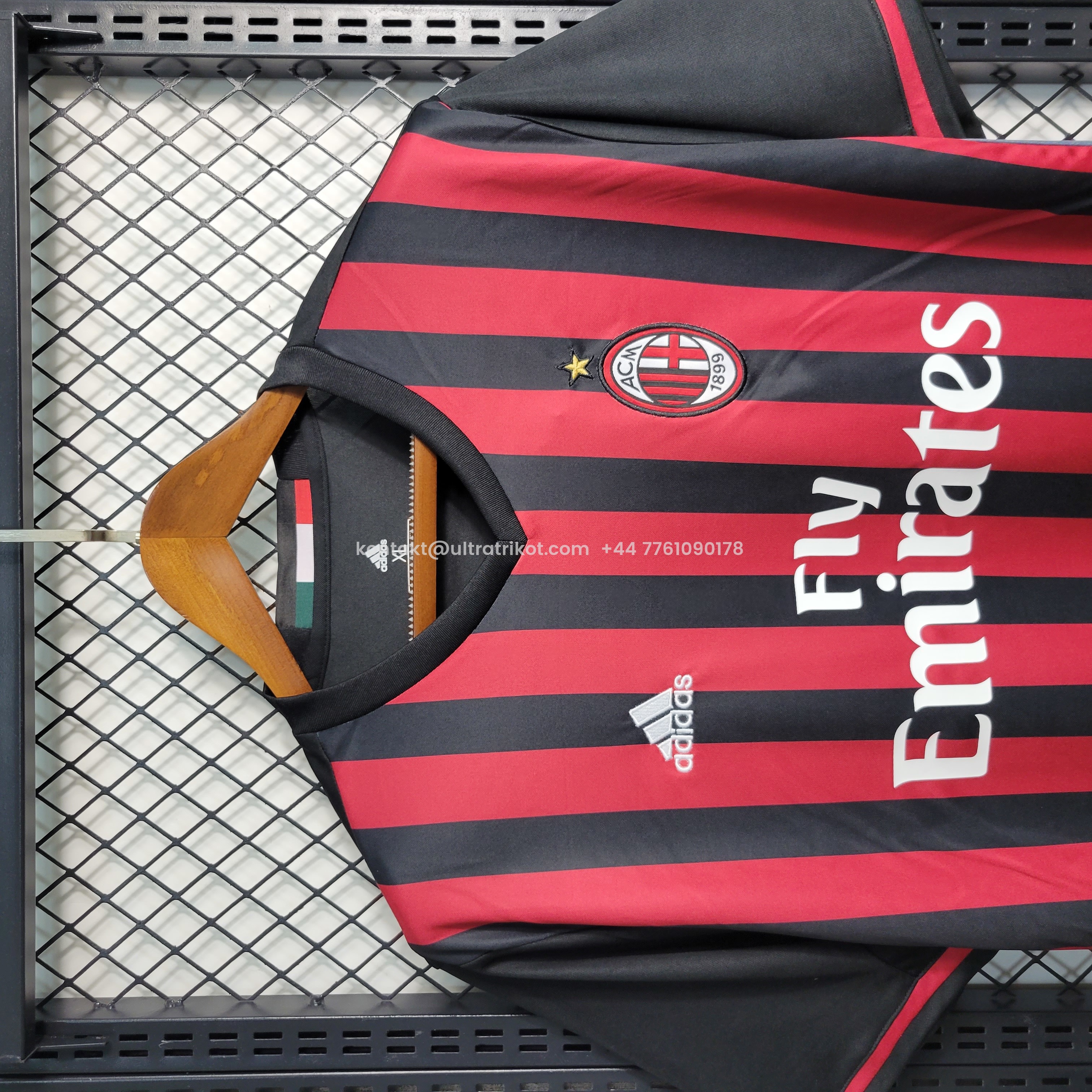 UltraTrikot-Retro AC Milan 2016-17 Home Stadium Jersey