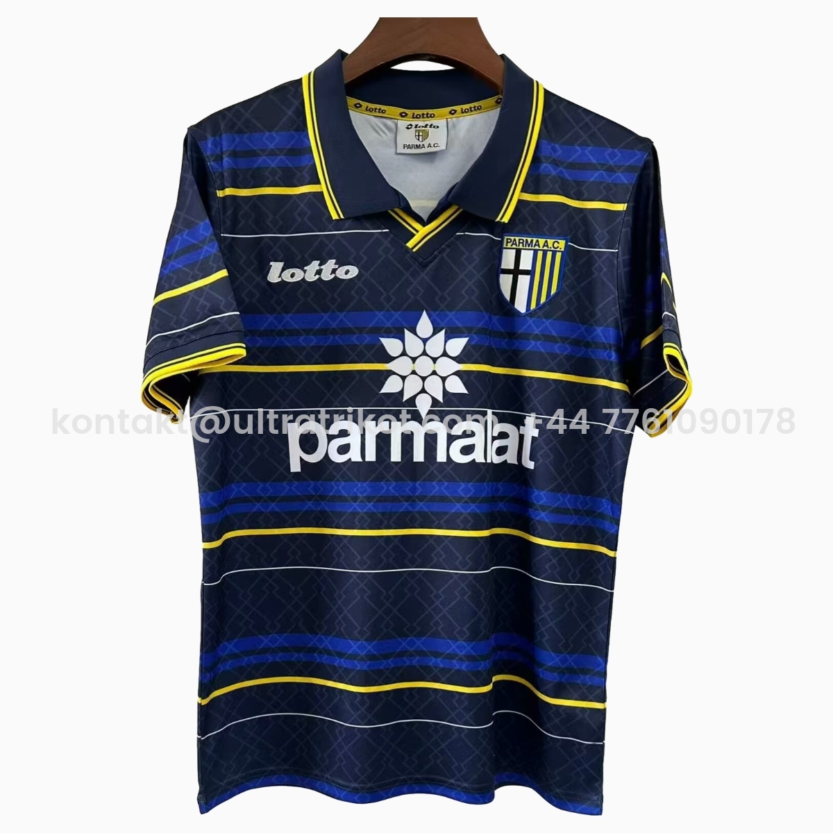 UltraTrikot-Retro Parma 1998-99 Third Jersey