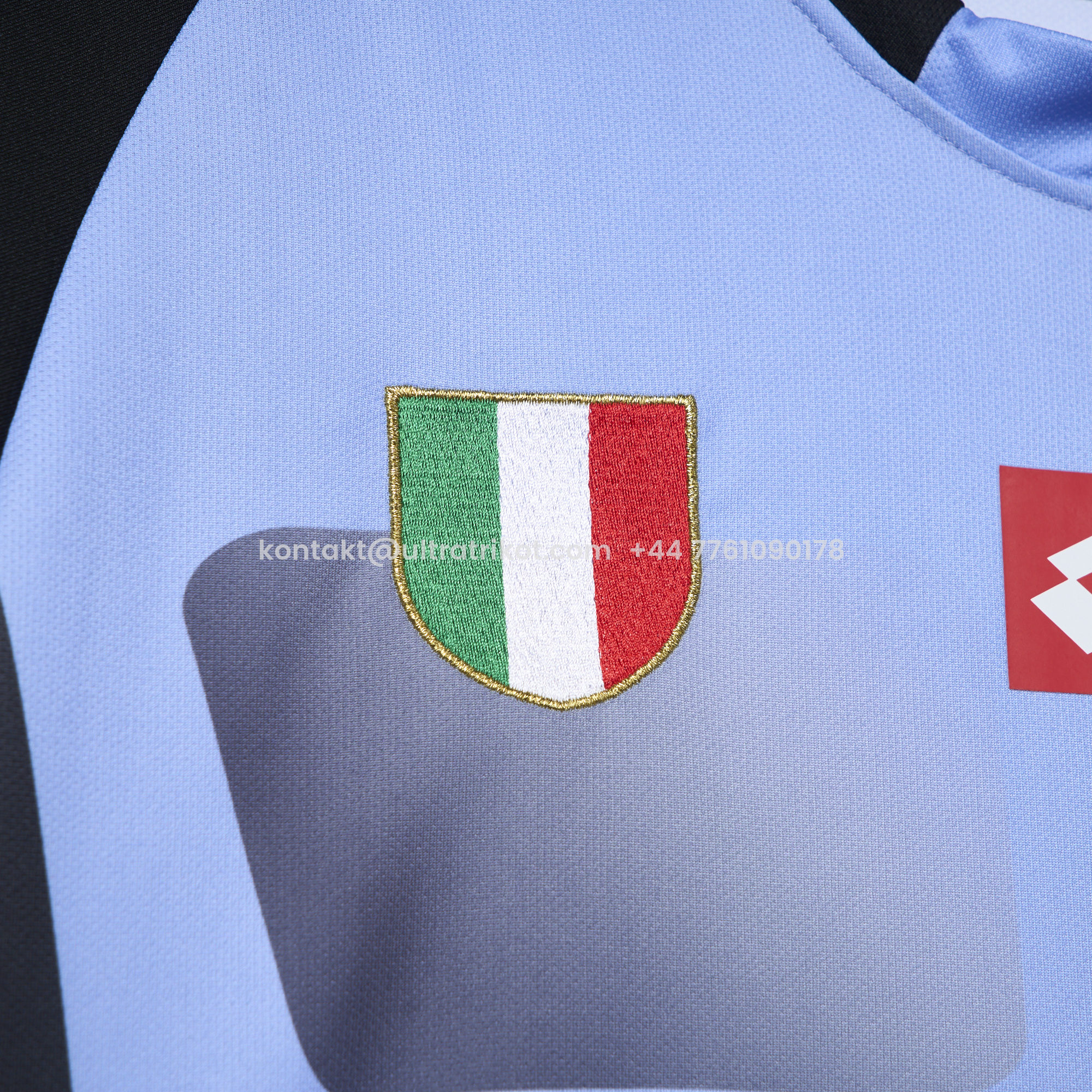 UltraTrikot-Retro Juventus 2002-03 Blue Goalkeeper Jersey