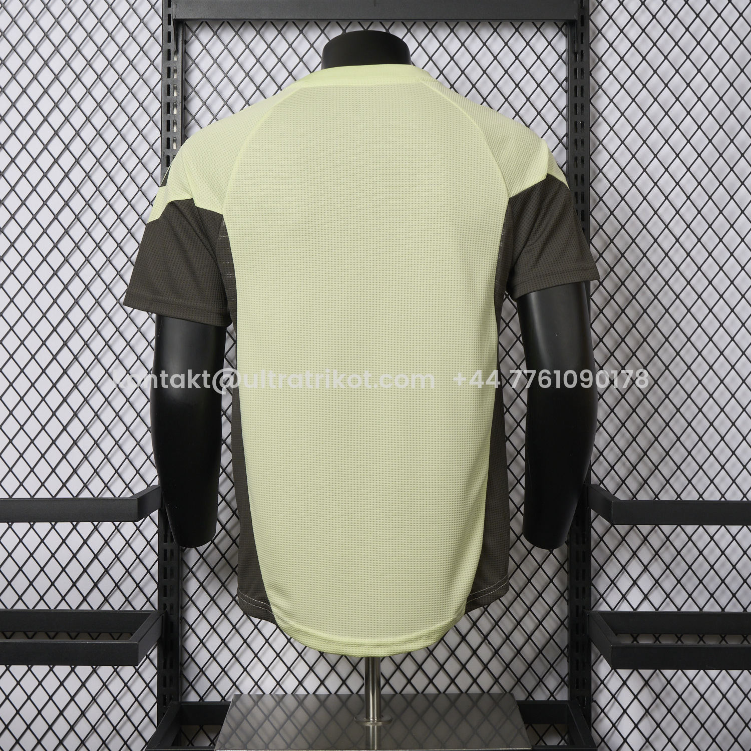 UltraTrikot-Real Madrid 25-26 Light Green Training Jersey - Player Version