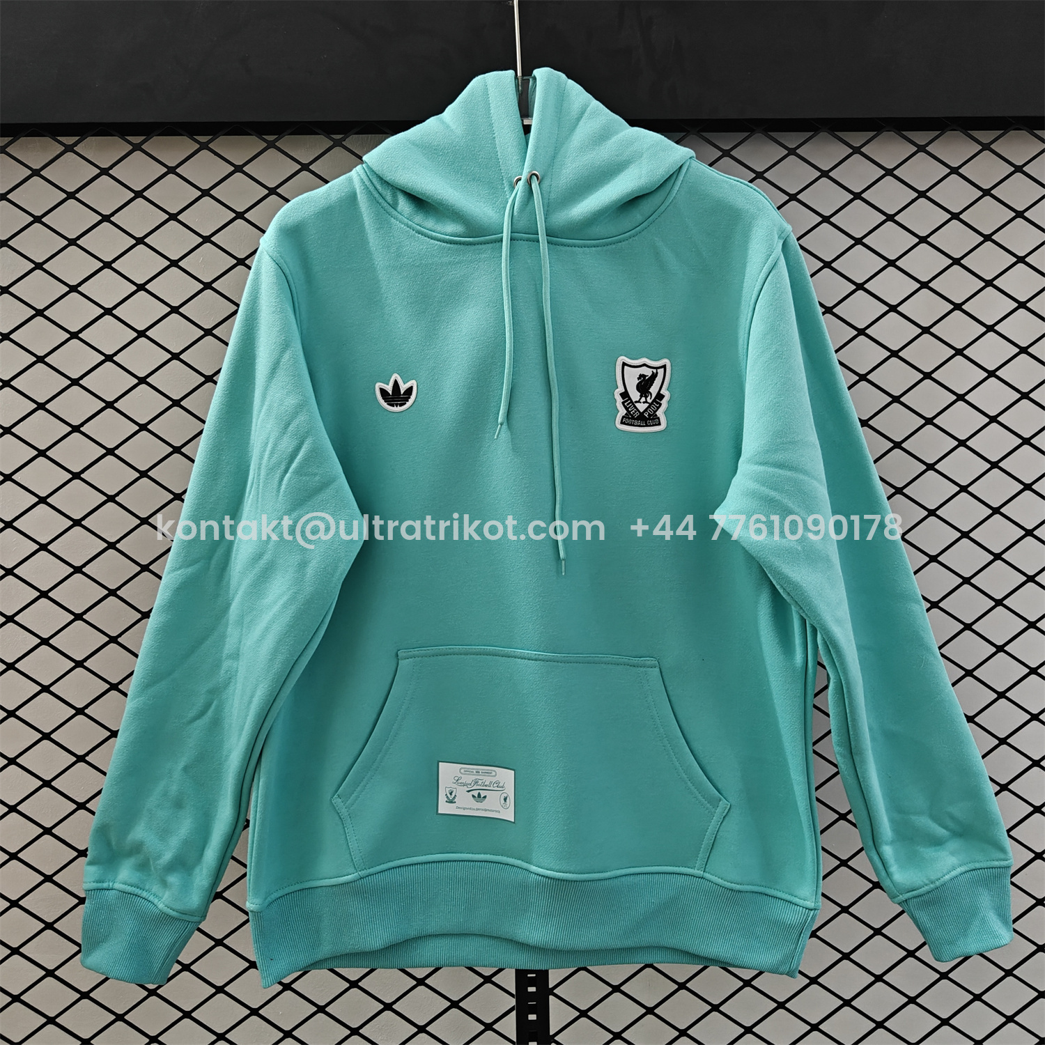 UltraTrikot-Liver.pool 25-26 Originals Terrace Icon White Team Logo Unisex Pullover Hoodie