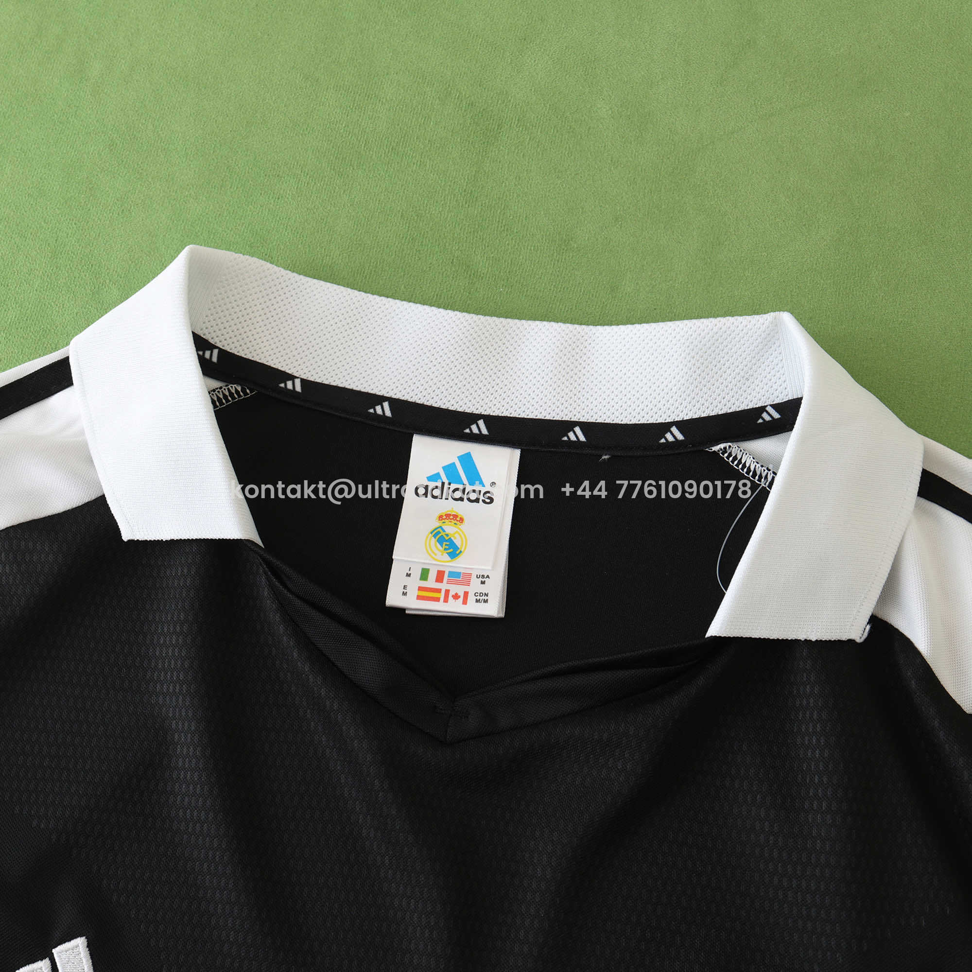 UltraTrikot-Retro Real Madrid 2001-02 Away Jersey