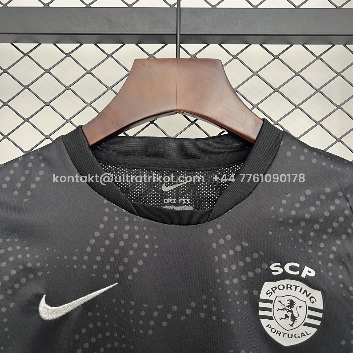 UltraTrikot-Sporting CP 25-26 Black Special Kids Kit