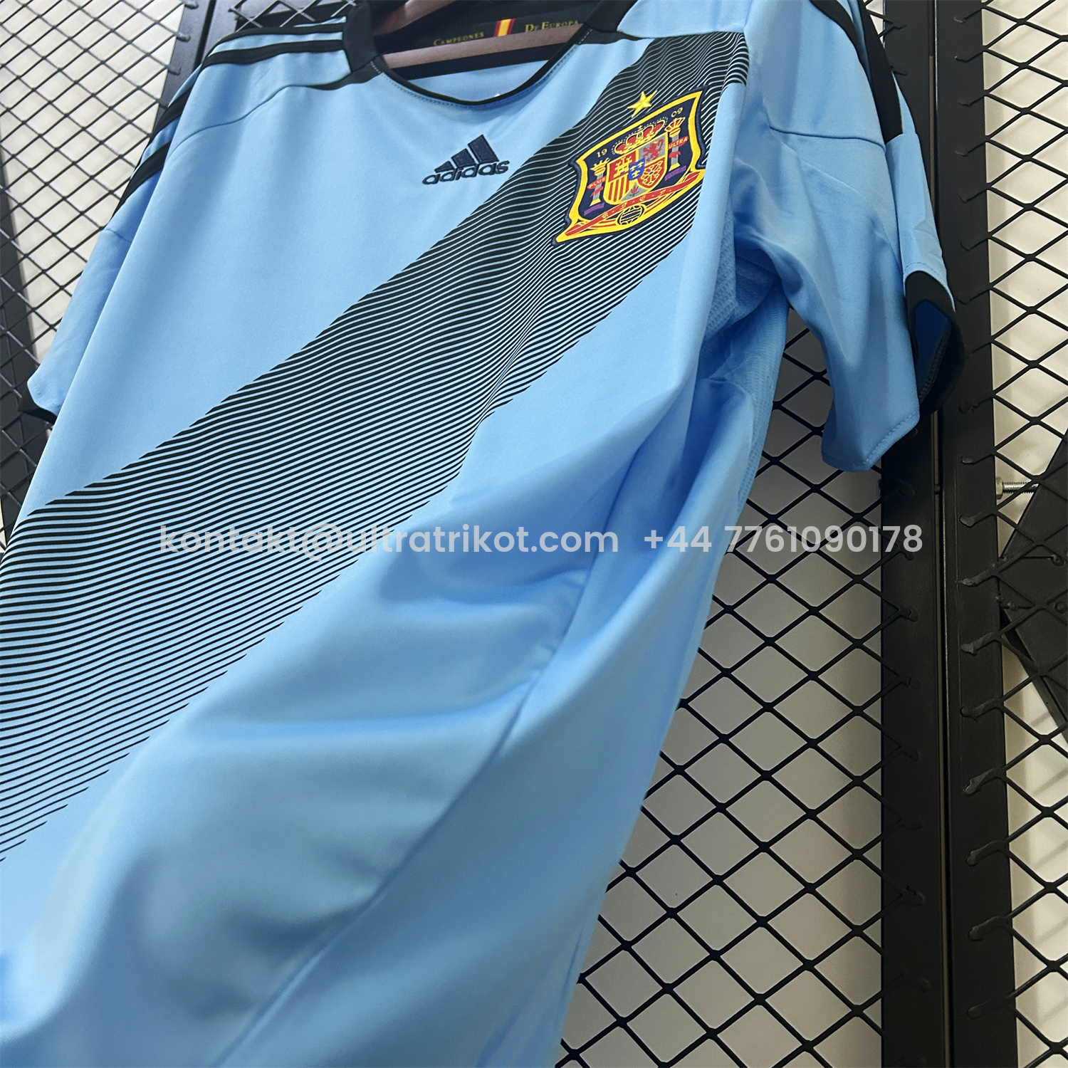 UltraTrikot-Retro Spain 2012 Away Jersey