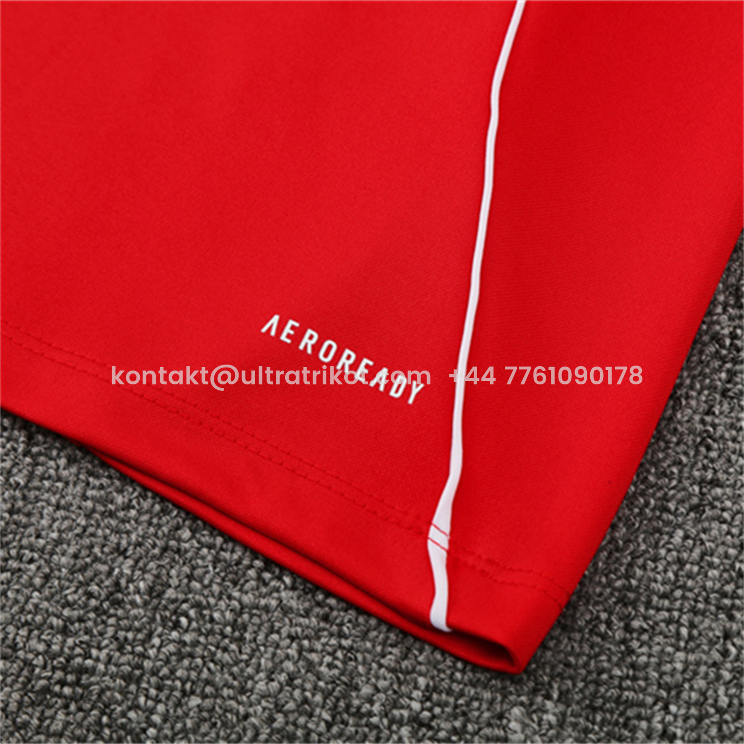 UltraTrikot-Liver.pool 25-26 Kids Long Sleeve Training Set - Red Top & Black Pants