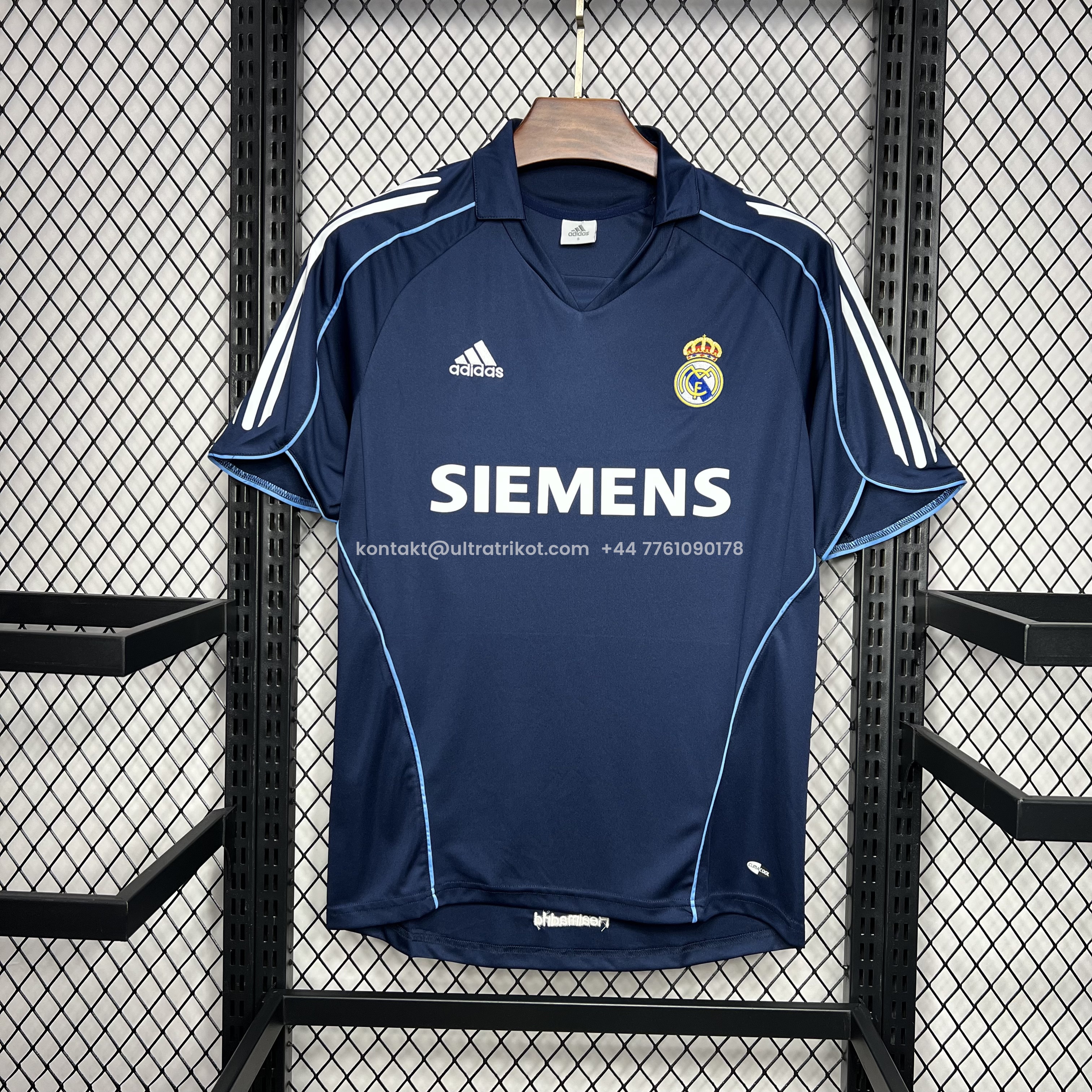 UltraTrikot-Retro Real Madrid 05-06 Away Jersey