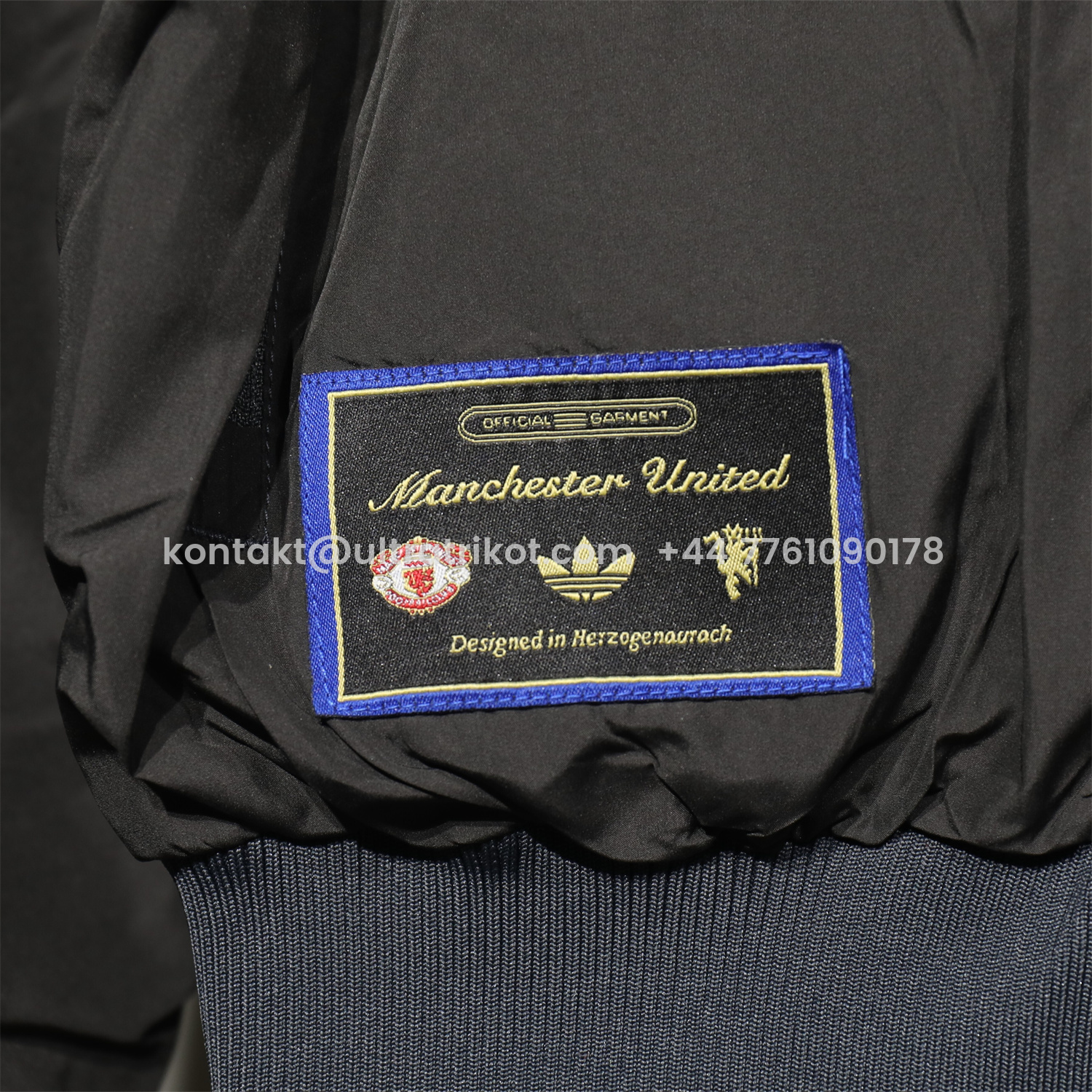 UltraTrikot-Manchester United 25-26 Double Sided Reversible Windbreaker - Black & Purple