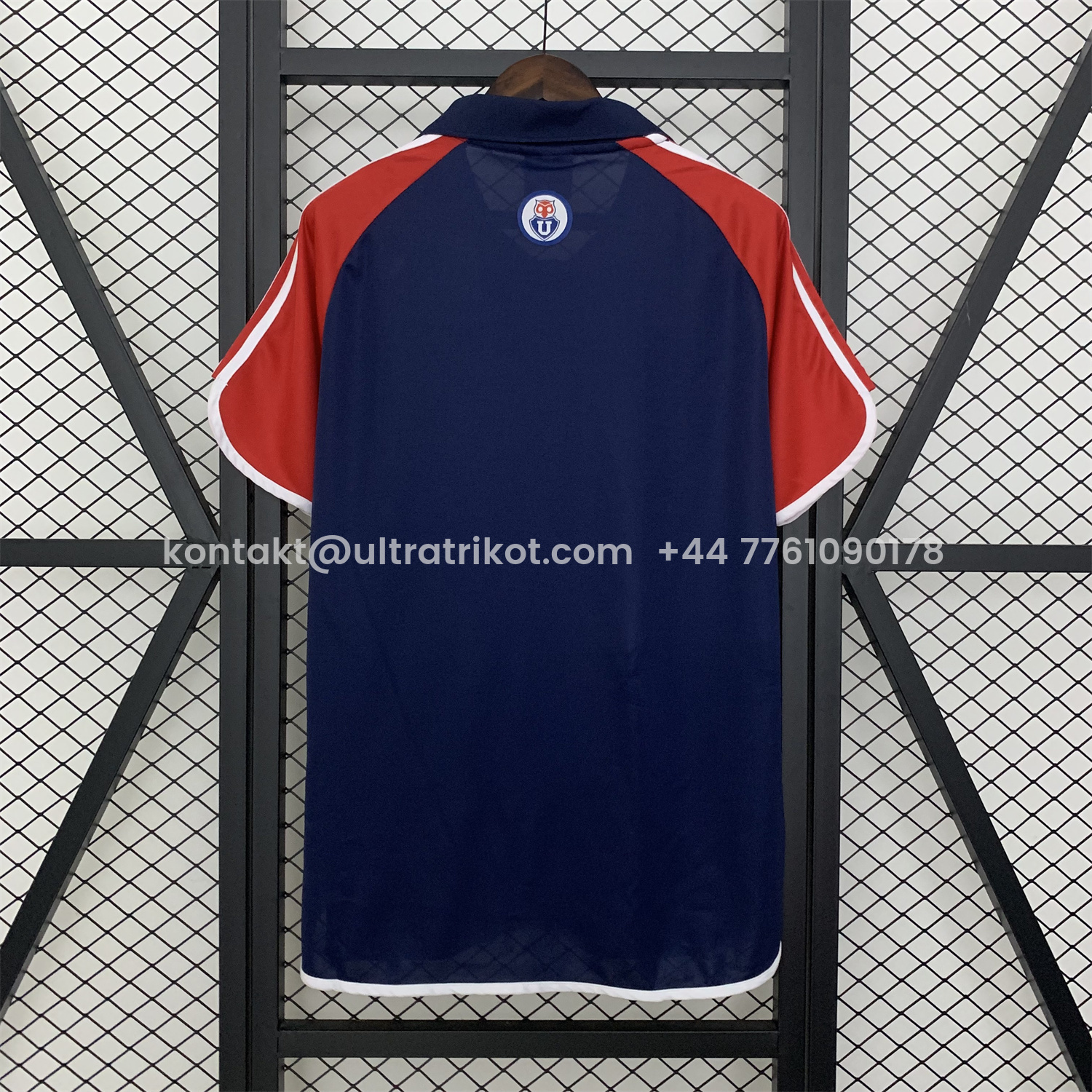UltraTrikot-Retro Universidad De Chile 2001-02 Home Jersey