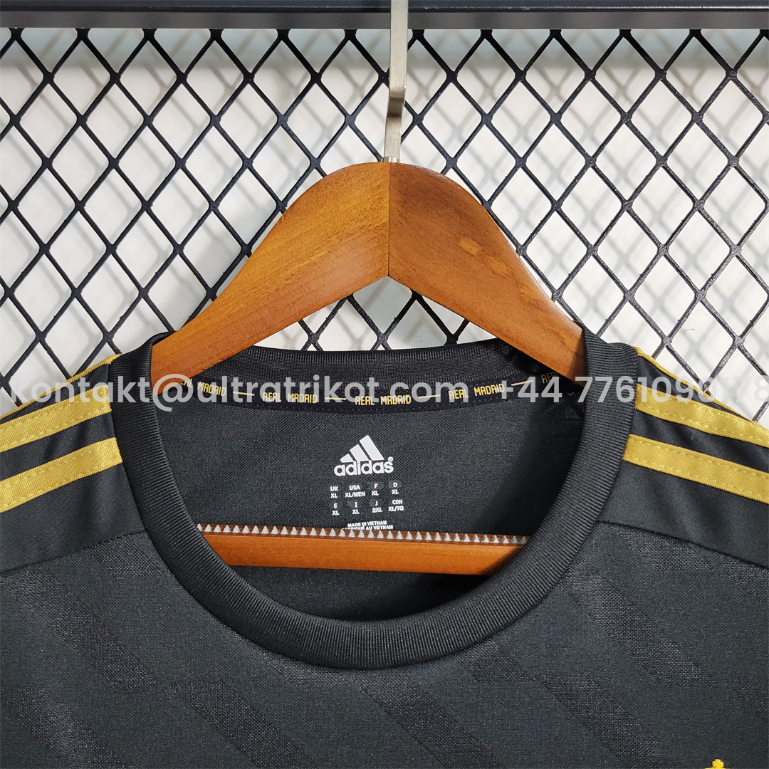 UltraTrikot-Retro Real Madrid 11-12 Away Jersey