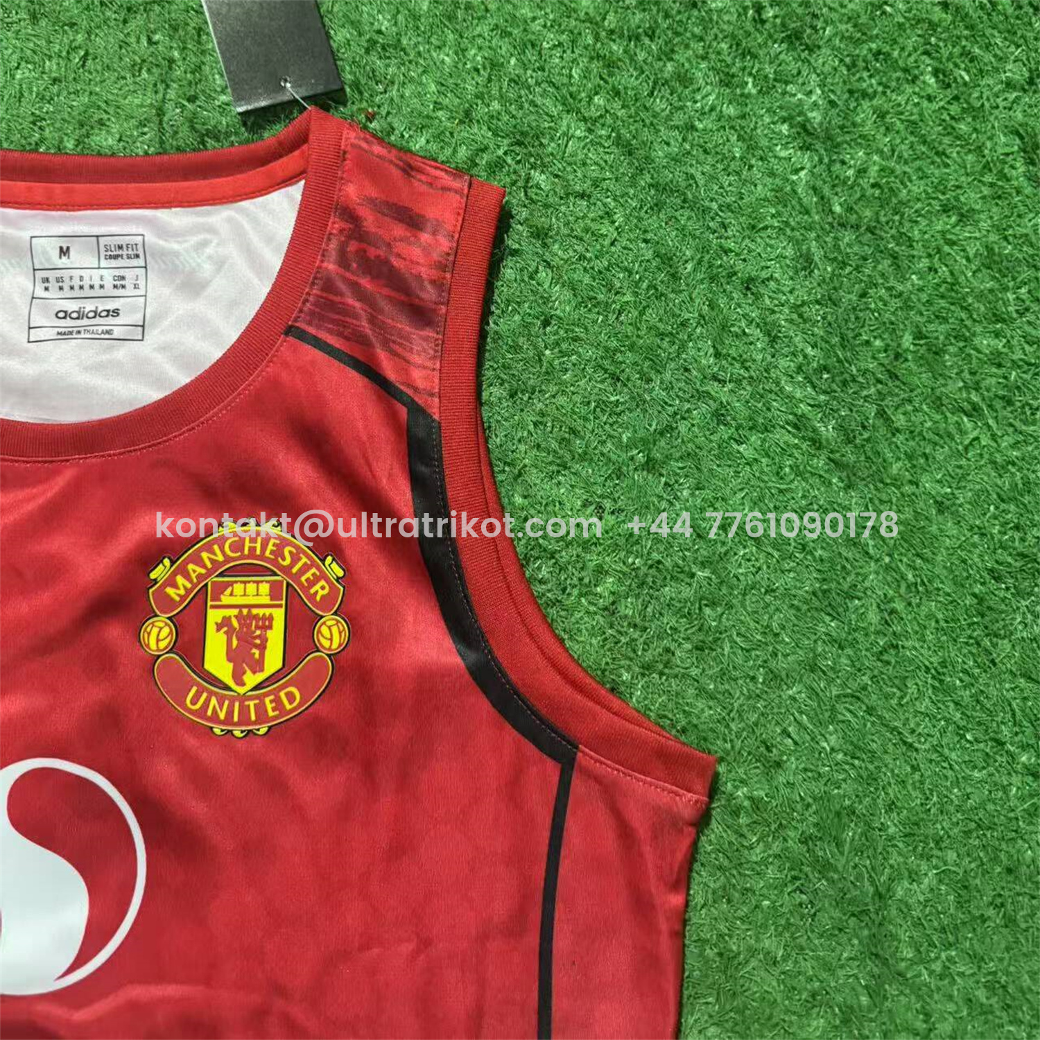 UltraTrikot-Women's Manchester United 25-26 Home Yoga Vest