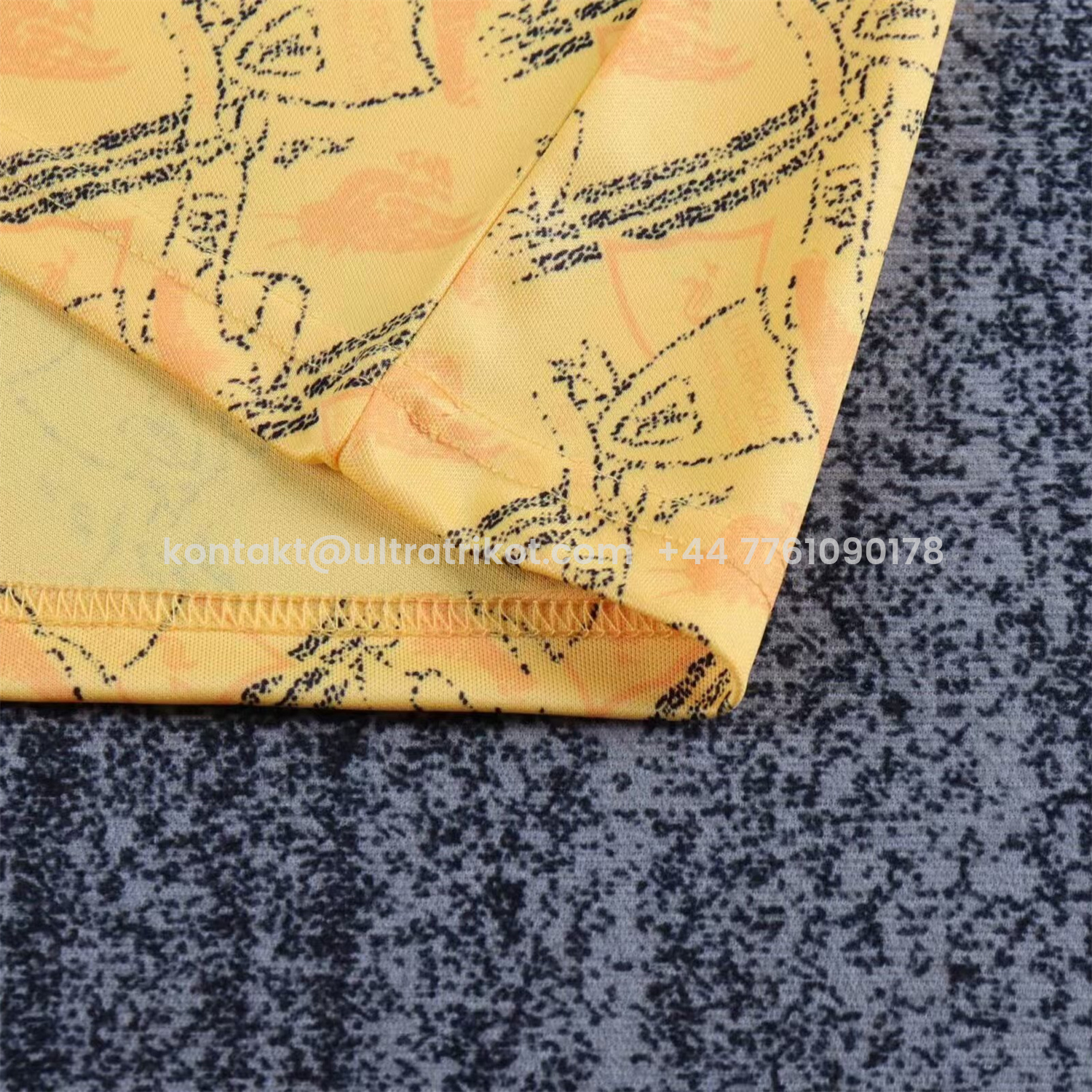 UltraTrikot-Retro Liver.pool 1994-96 Third Kids Kit