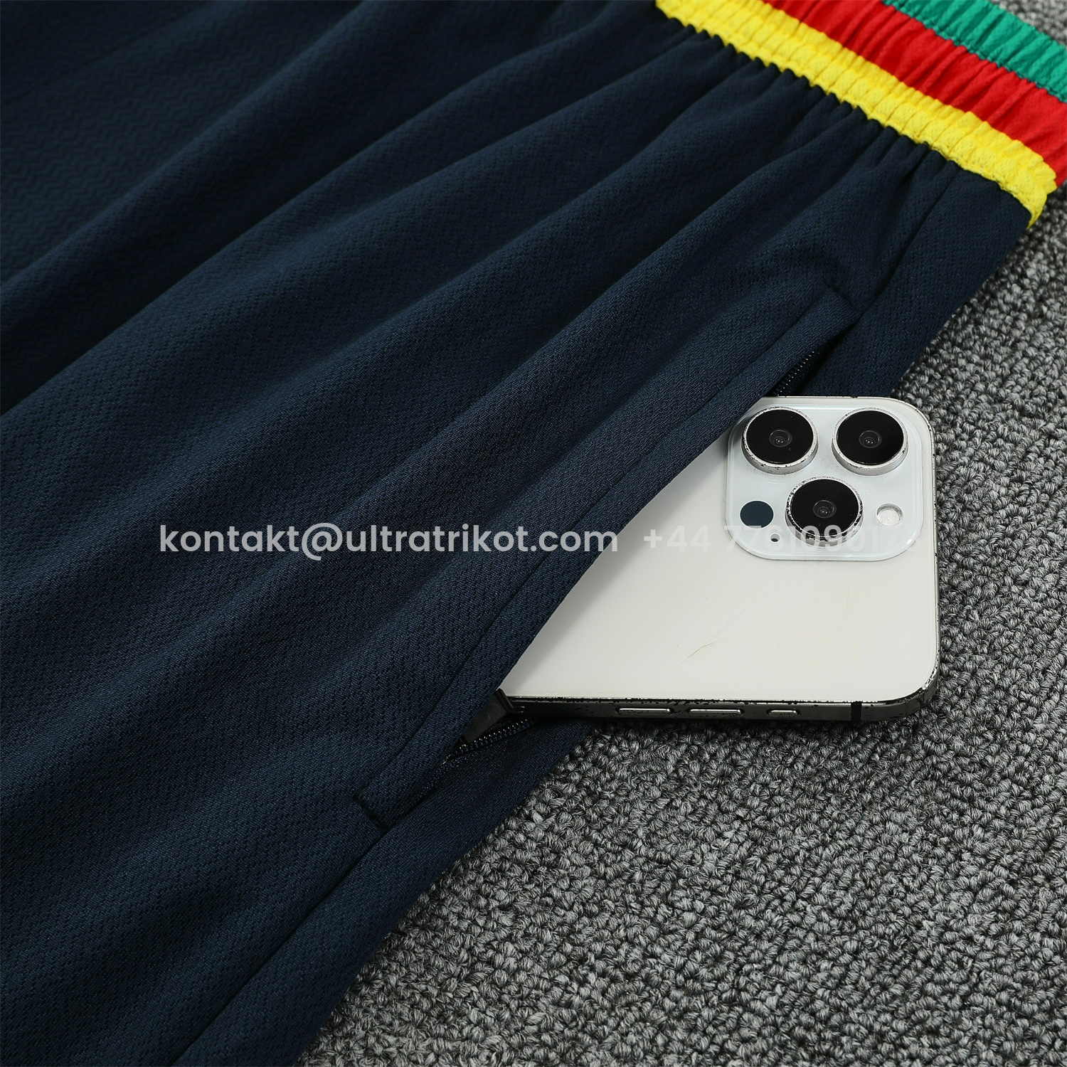 UltraTrikot-Cameroon 25-26 Short-Sleeve Training Set - Deep Blue Top and Shorts