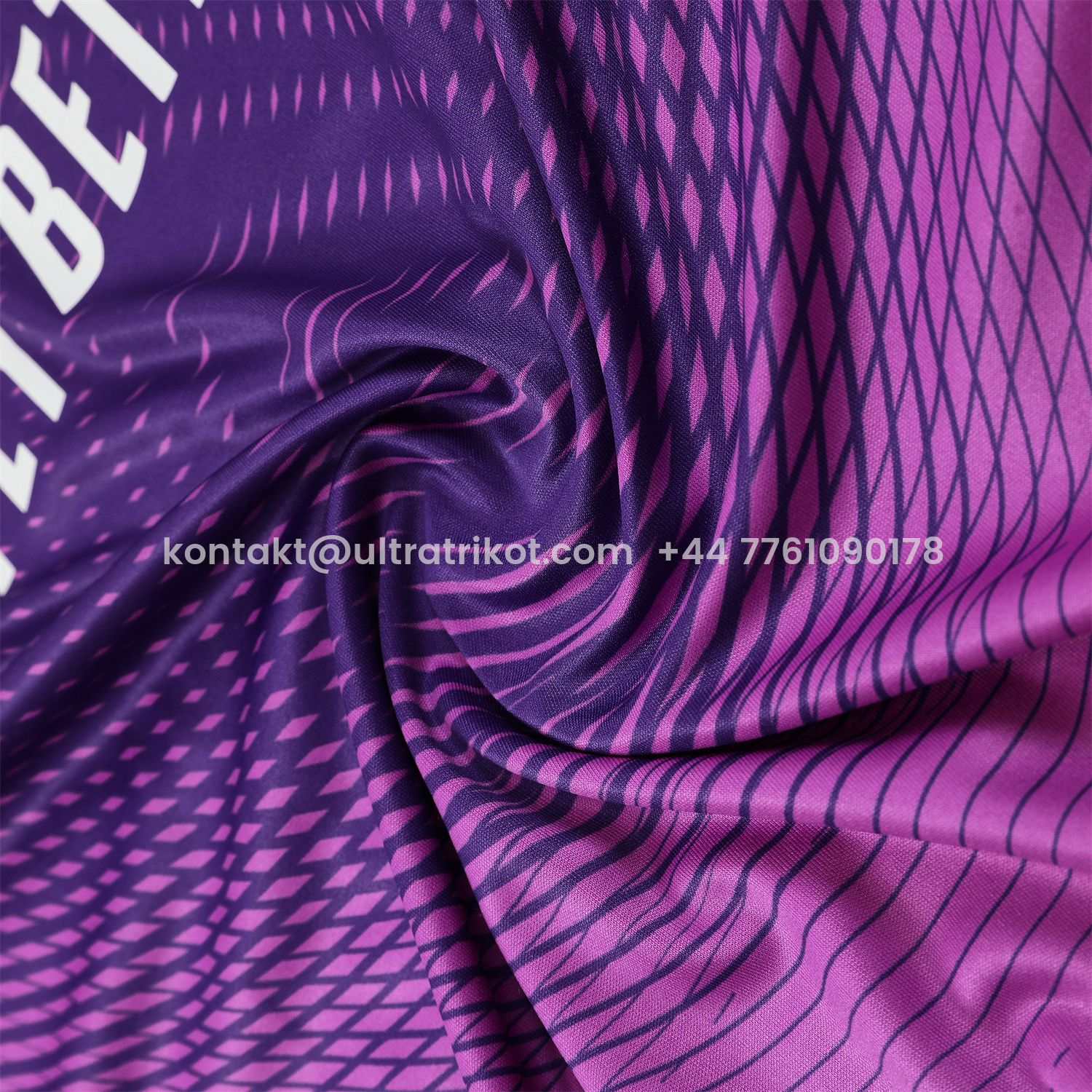 UltraTrikot-Real Madrid 25-26 Longt-Sleeve Training Set - Purple Top & Purple Shorts