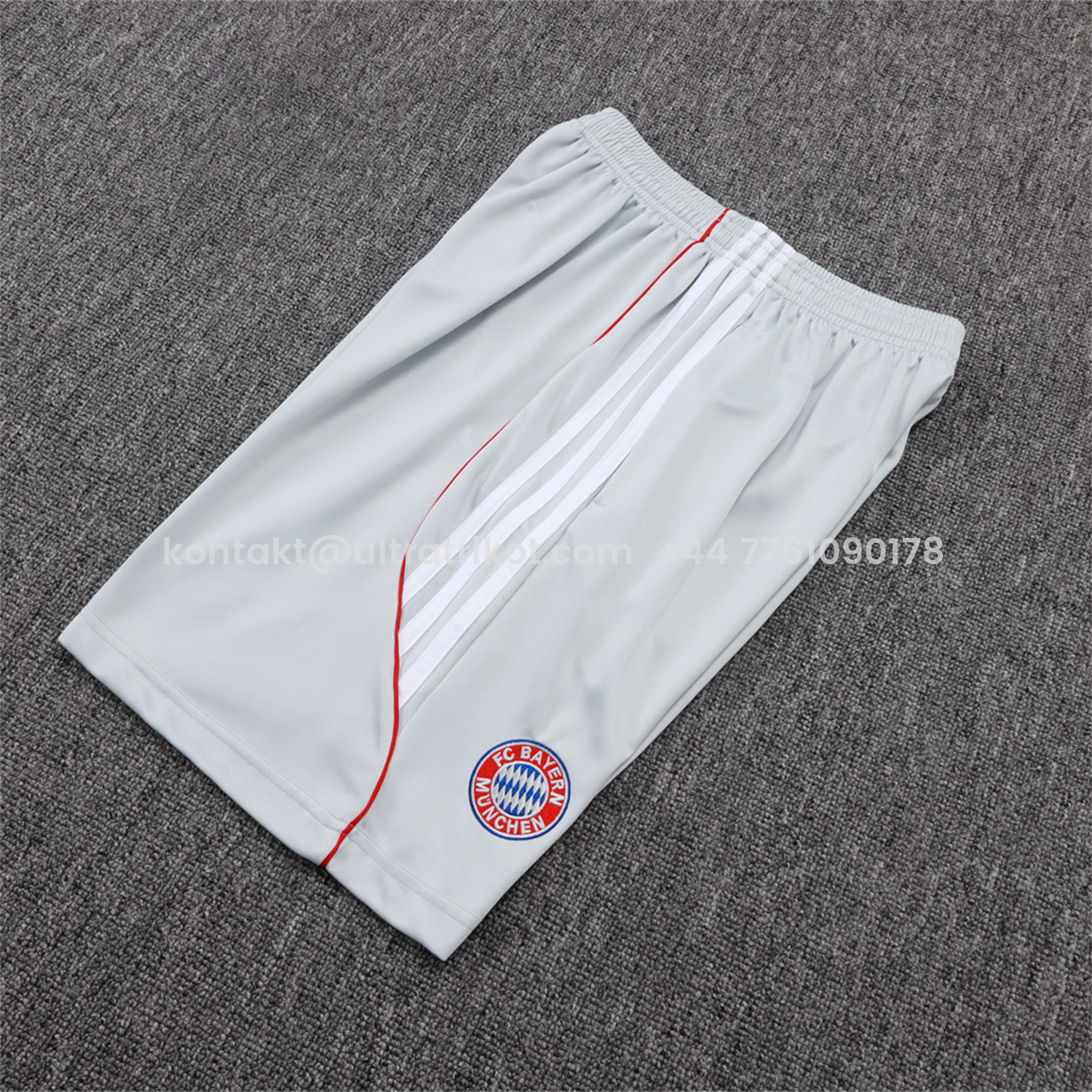 UltraTrikot-Bayern Munich 25-26 Short-Sleeve Training Set - Grey Throwback Top & Shorts