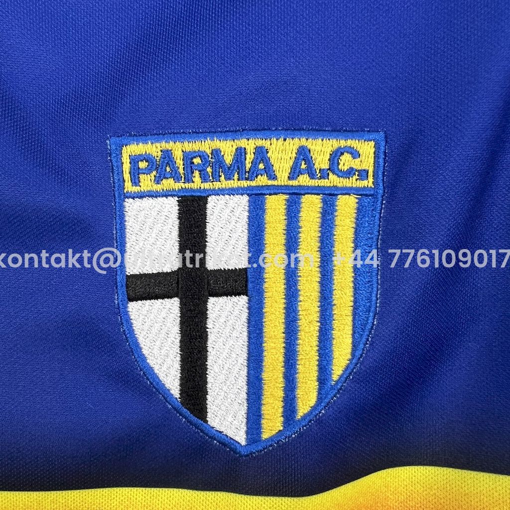 UltraTrikot-Retro Parma 2001-02 Home Jersey - Fans Version
