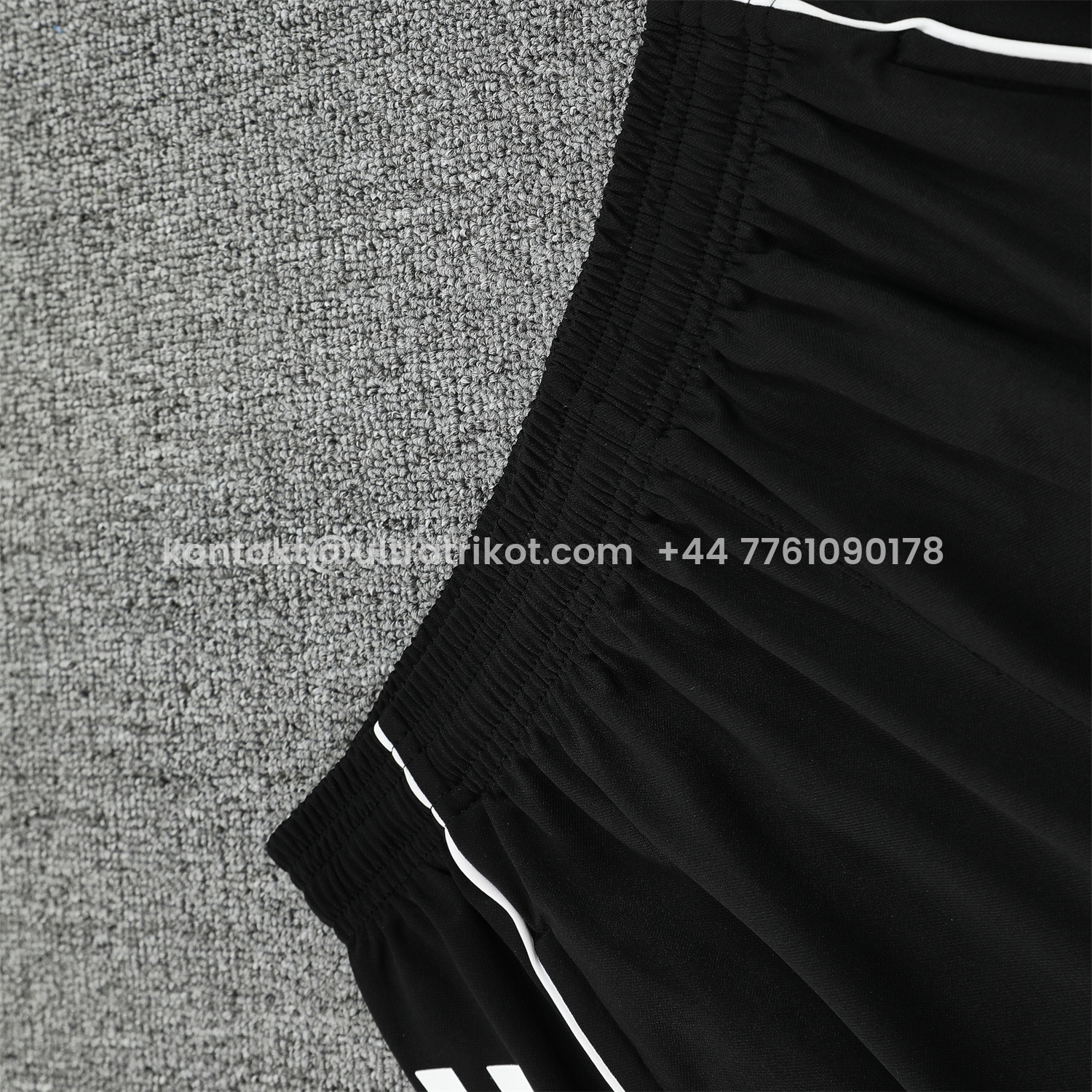 UltraTrikot-Real Madrid 25-26 Short-Sleeve Training Set - Pink Arrow Pattern Top & Black Shorts