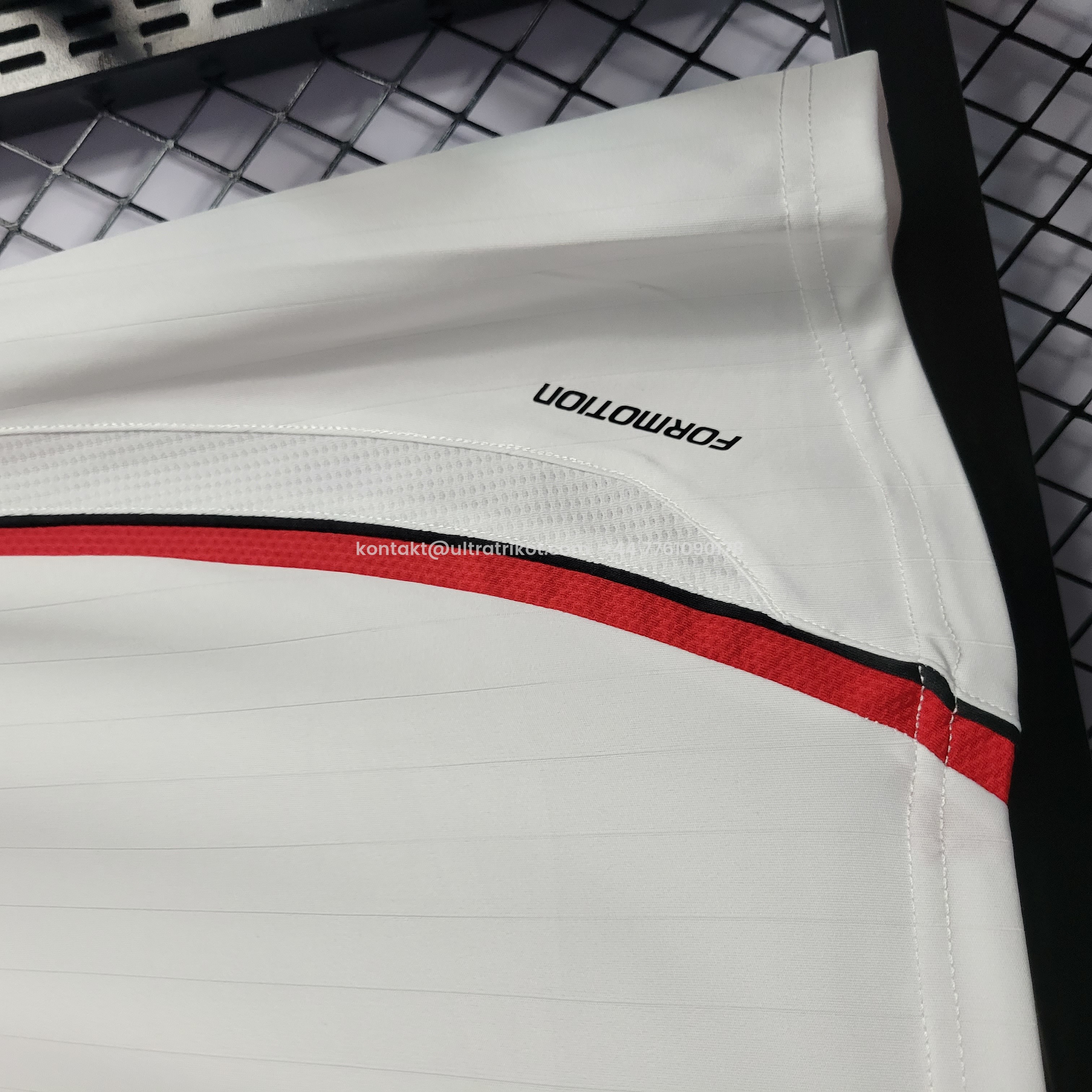 UltraTrikot-Retro AC Milan 06-07 Away Stadium Jersey - Champions League Final