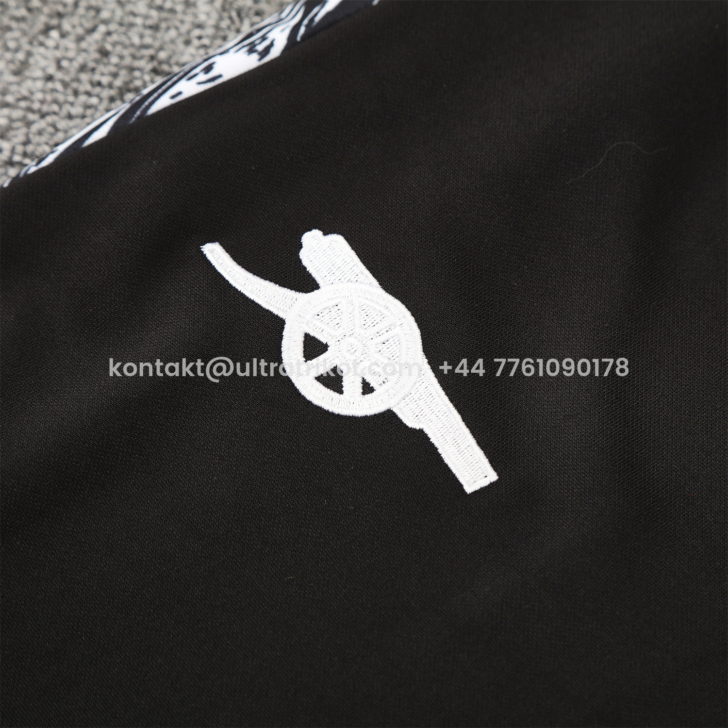 UltraTrikot-Arsenal 25-26 Training Hoodie Set - Red Green Hoodie and Black Pants