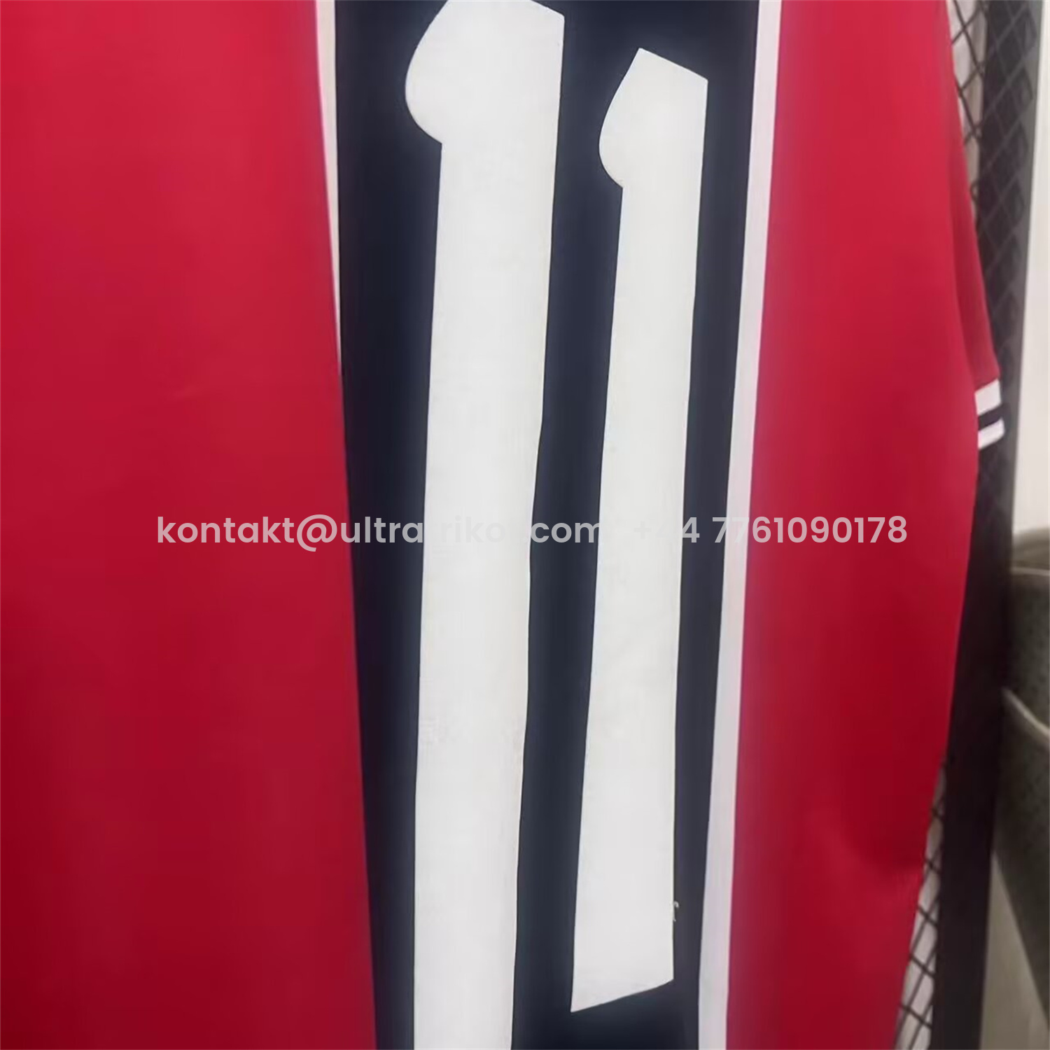 UltraTrikot-Retro Paris Saint-Germain PSG 1975 Away Jersey with Number 11