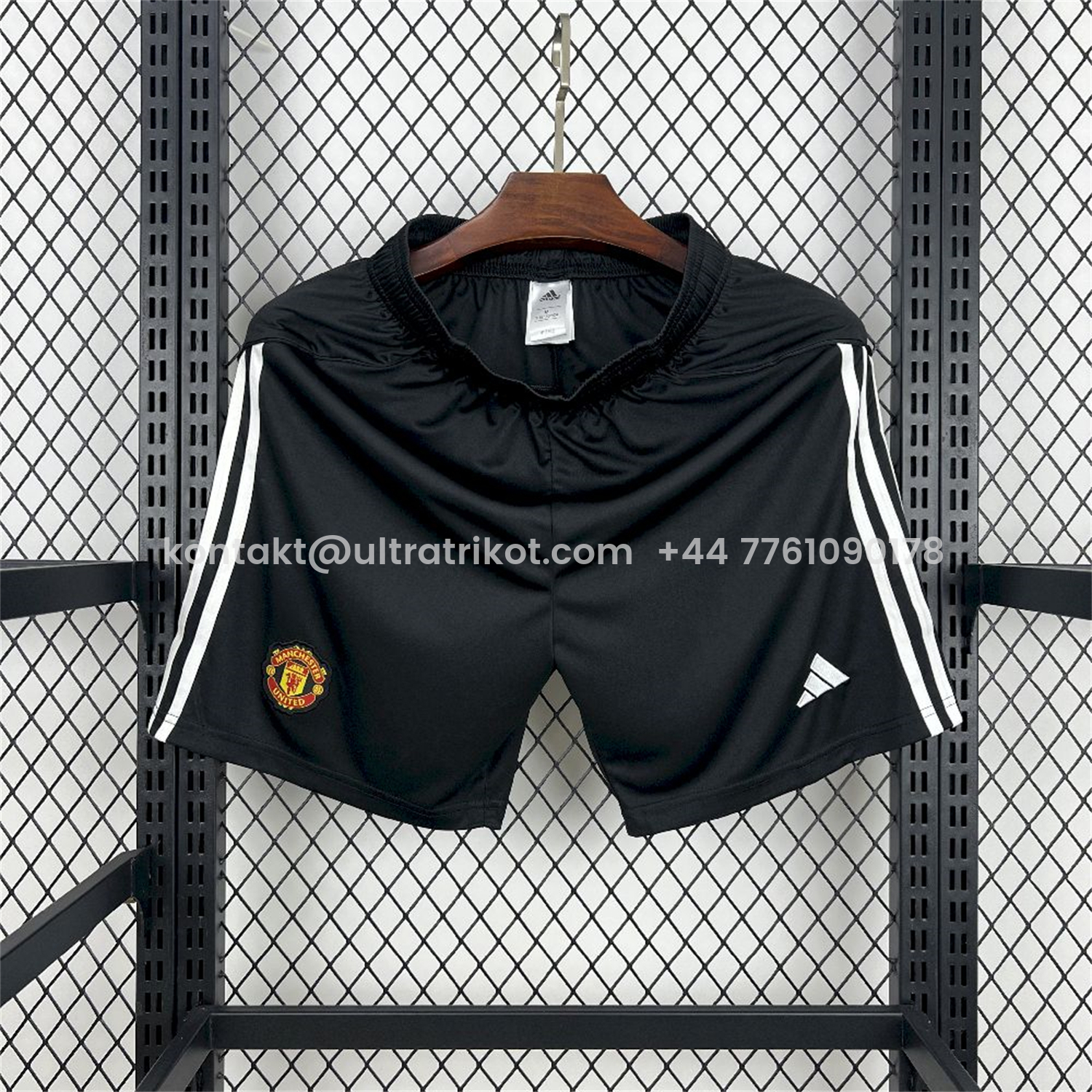 UltraTrikot-Manchester United 25-26 Home Black Shorts - Fans Version