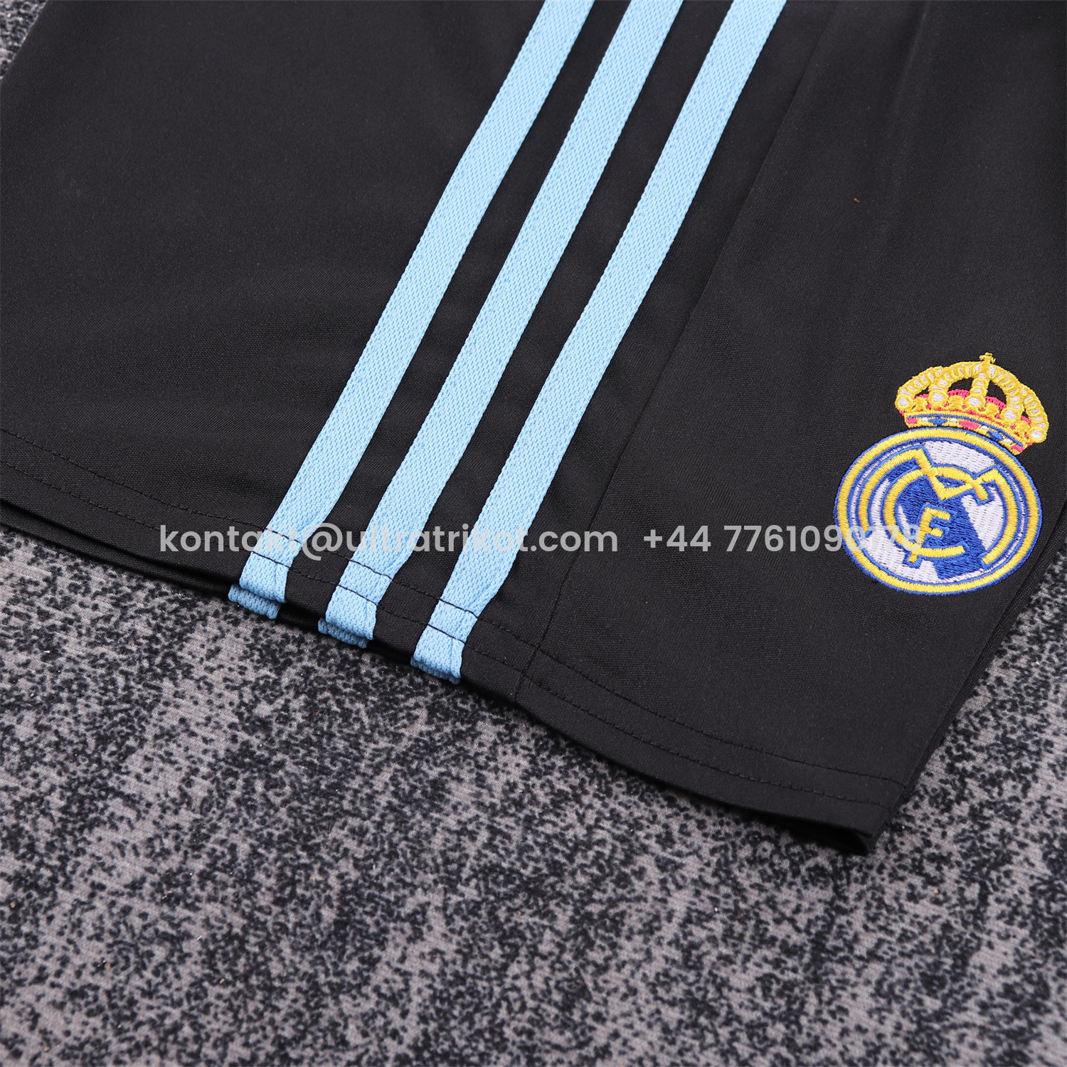 UltraTrikot-Retro Real Madrid 2009-10 Away Kids Kit