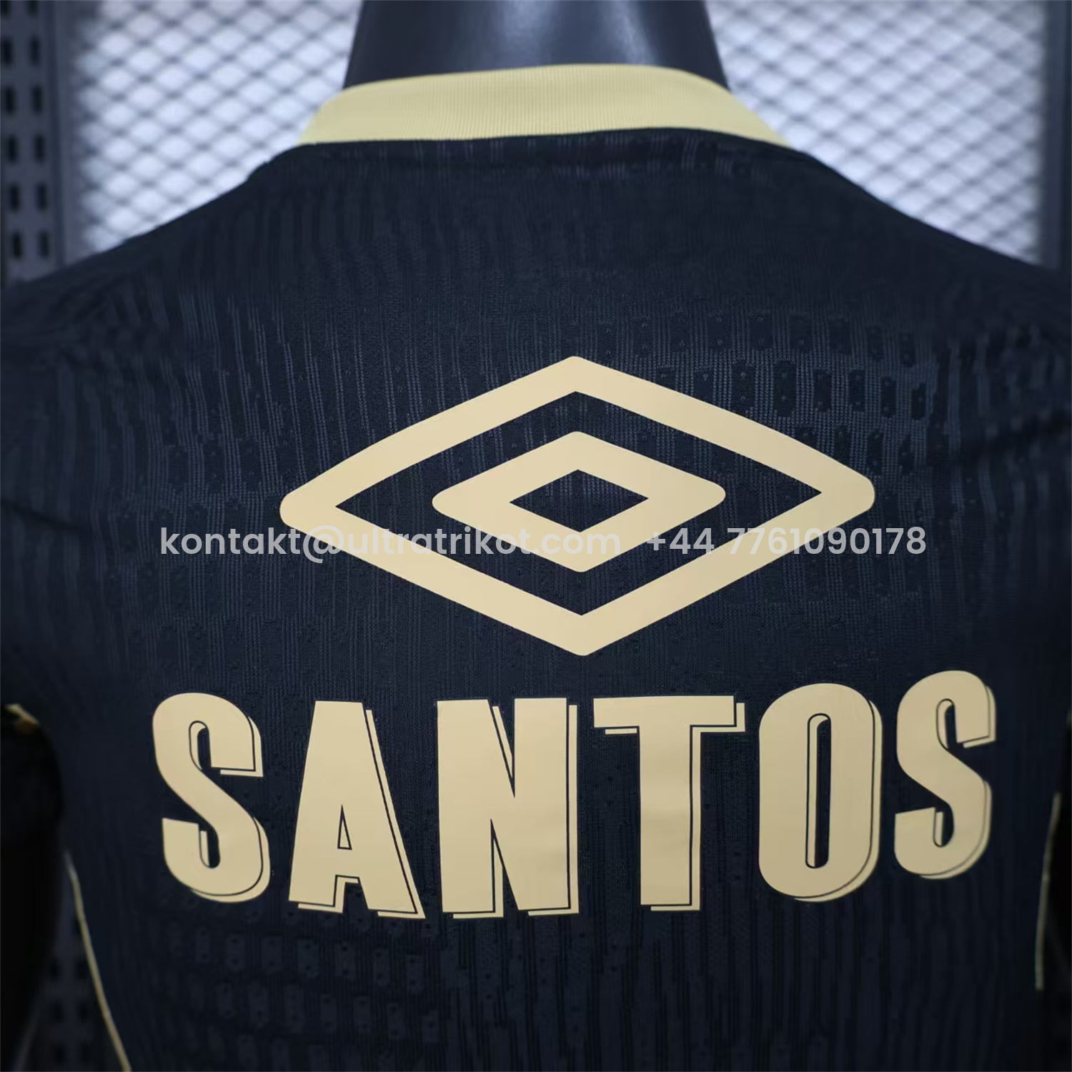 UltraTrikot-Santos 2025-26 Goalkeeper Black Jersey With Sponsors - Player Version
