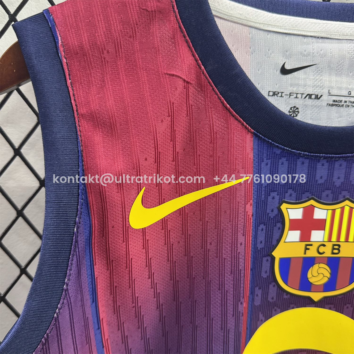 UltraTrikot-Women's Barcelona 25-26 Home Center Logo Yoga Vest