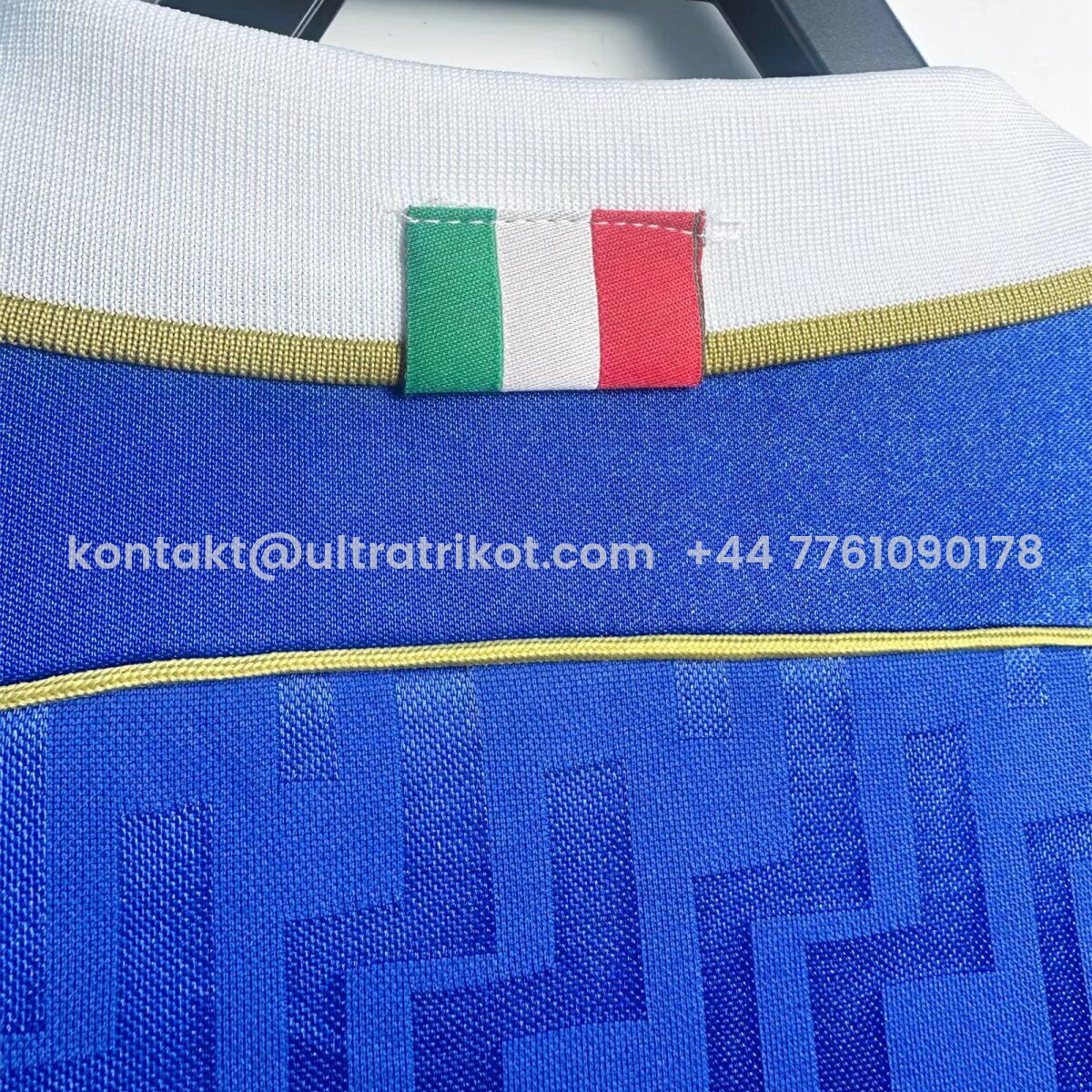 UltraTrikot-Retro Italy 1995 Home Jersey