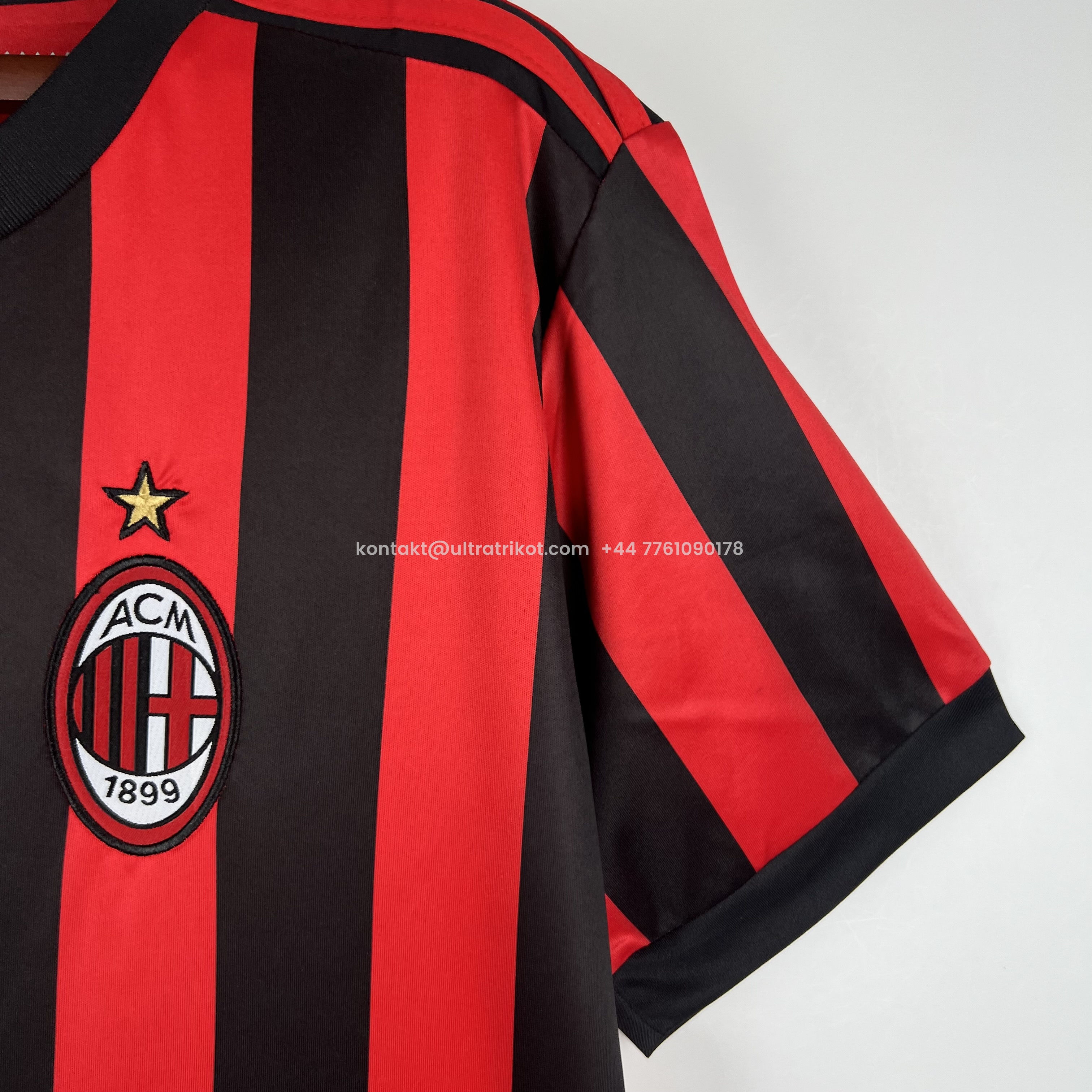 UltraTrikot-Retro AC Milan 2017-18 Home Stadium Jersey