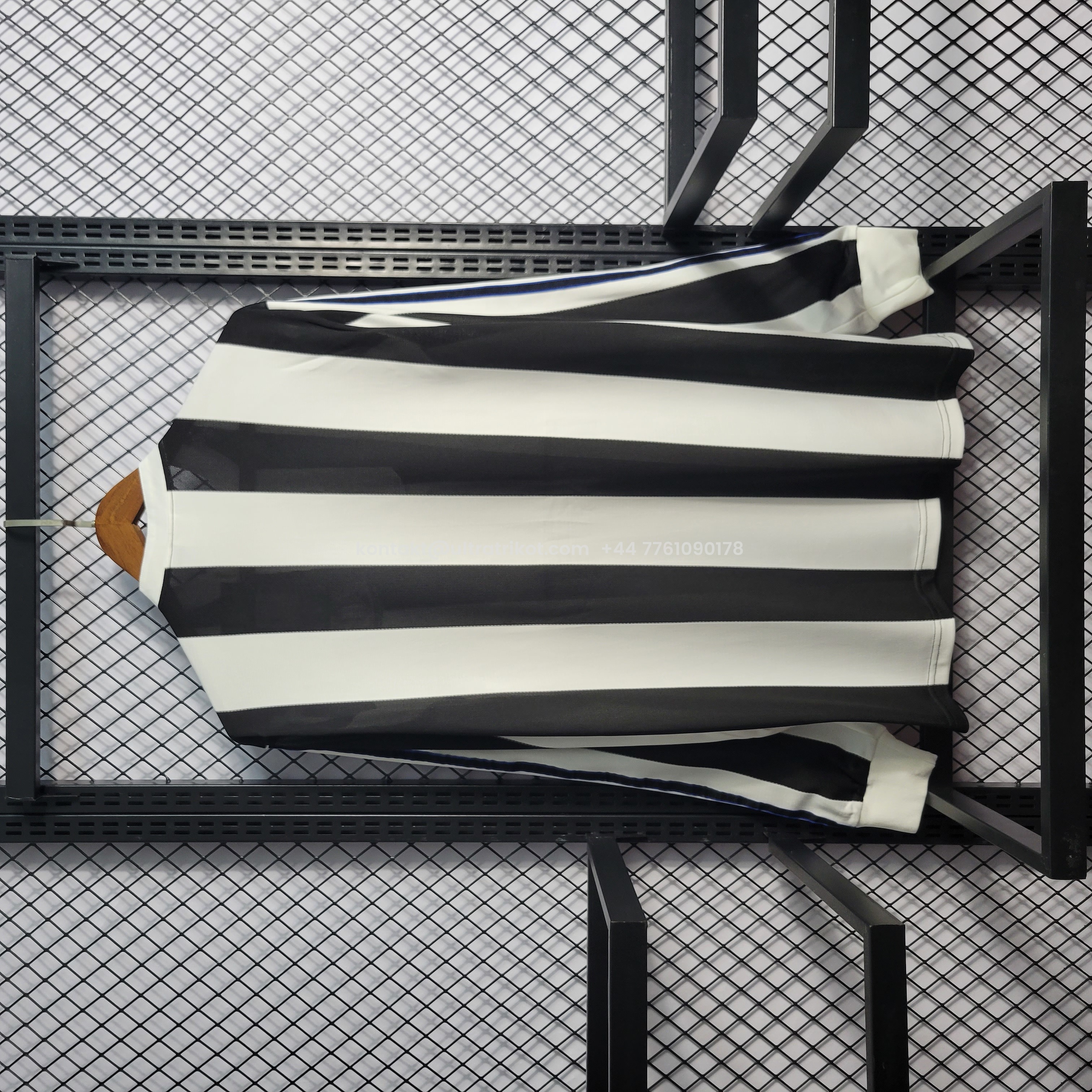 UltraTrikot-Retro Newcastle United 1995-97 Home Long Sleeve Jersey