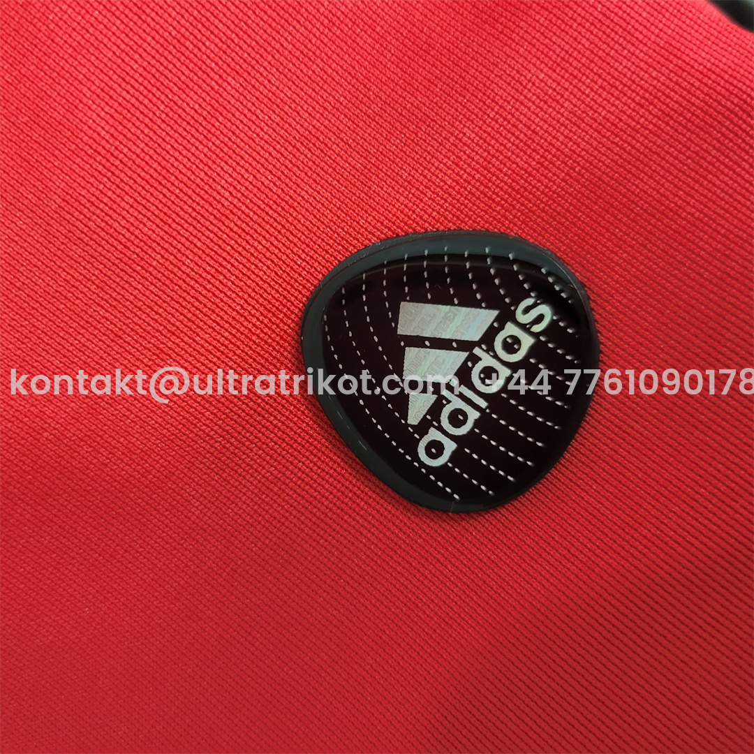 UltraTrikot-Retro Real Madrid 11-12 Third Red Jersey