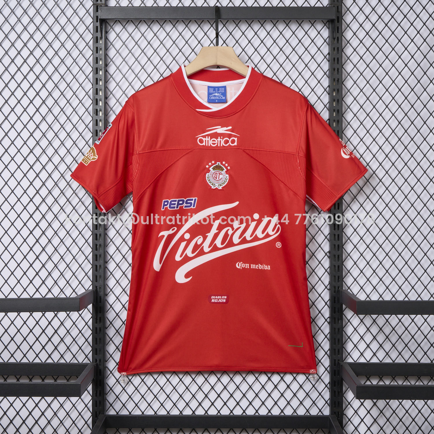 UltraTrikot-Retro Toluca 2000-01 Home Jersey