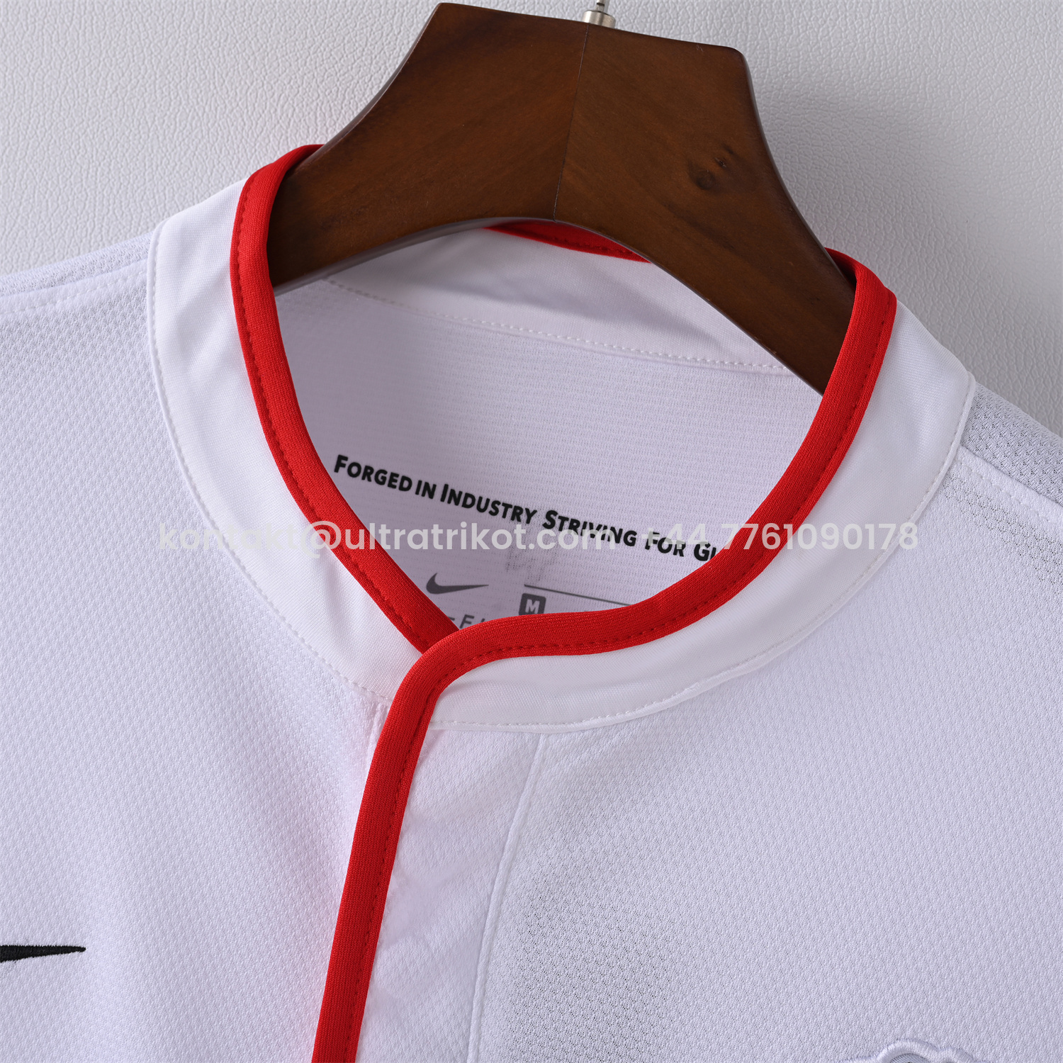 UltraTrikot-Retro Manchester United 12-13 Away Jersey