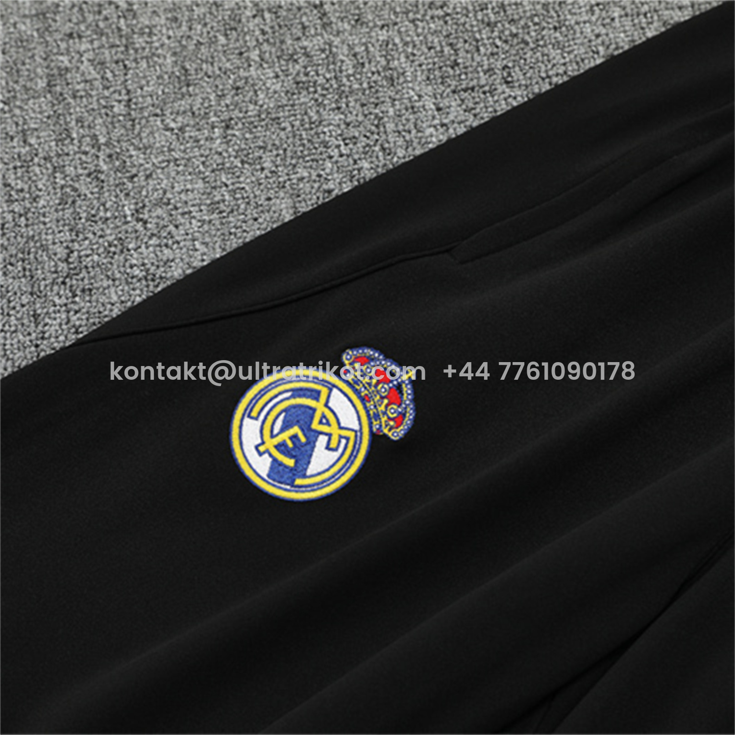 UltraTrikot-Real Madrid 25-26 Kids Long Sleeve Training Set - Player Version - Yellow Pattern Black Top and Black Pants