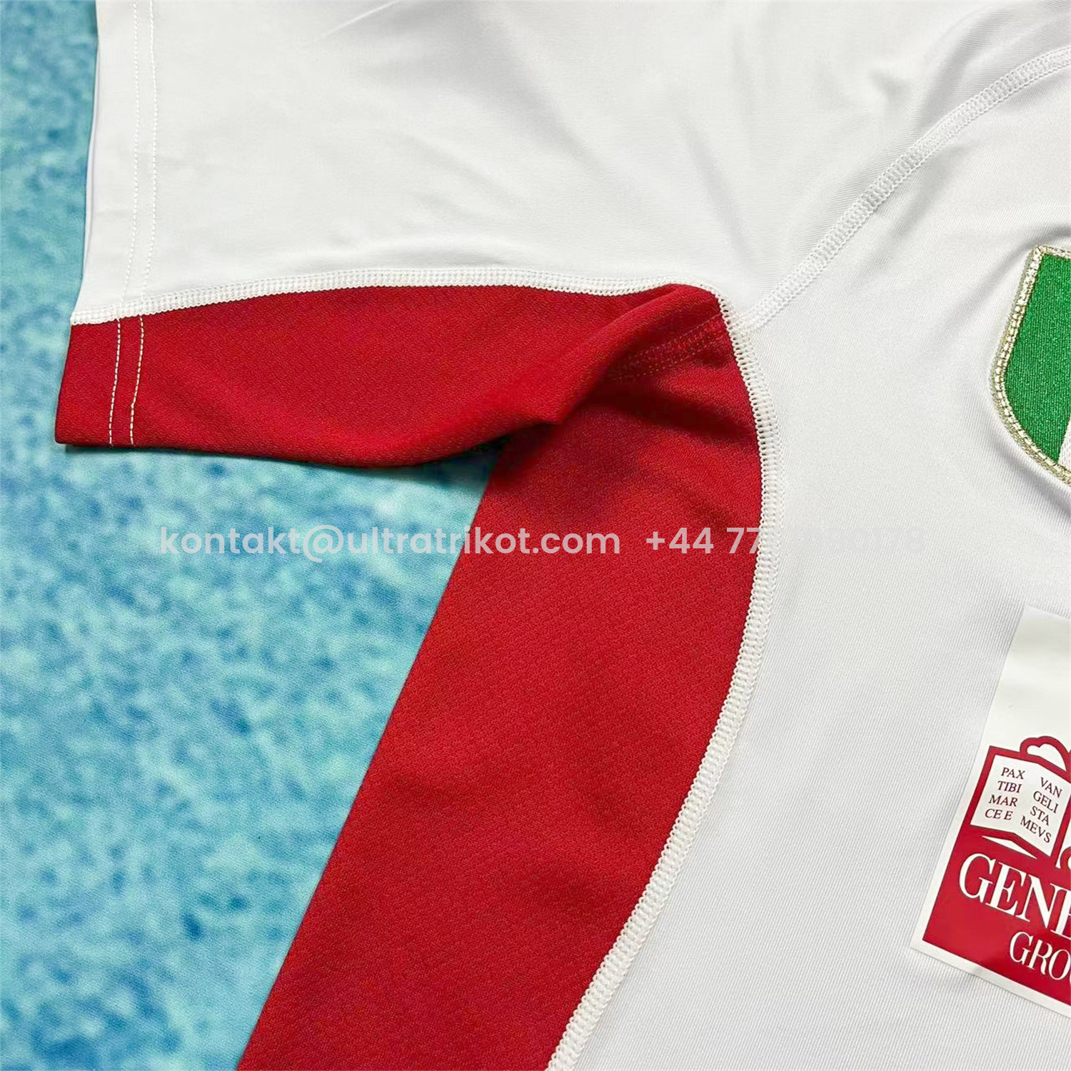 UltraTrikot-Retro Roma 2001-02 Away Jersey