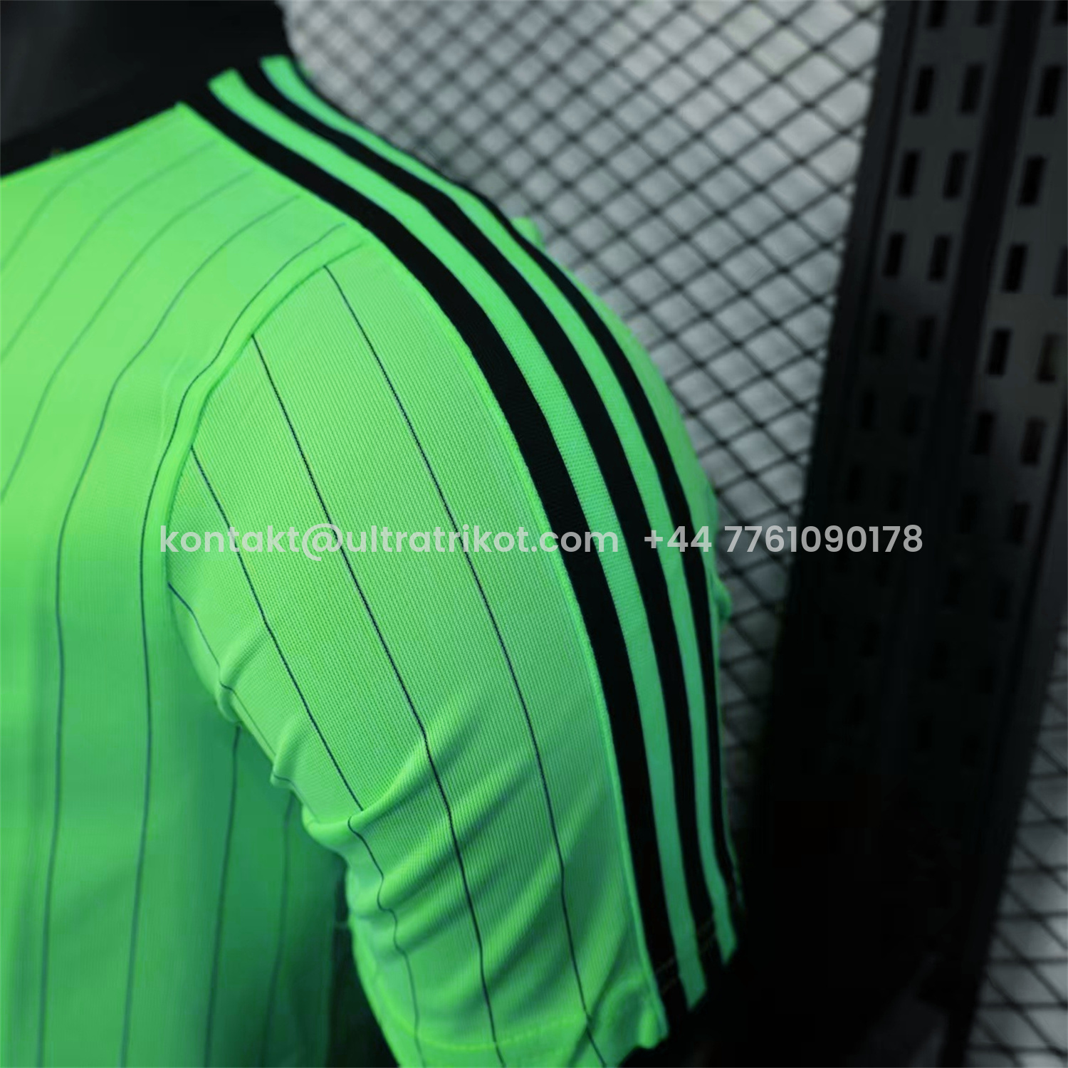 UltraTrikot-Celtic 25-26 Icon Range Travel Special Edition Green Jersey - Player Version