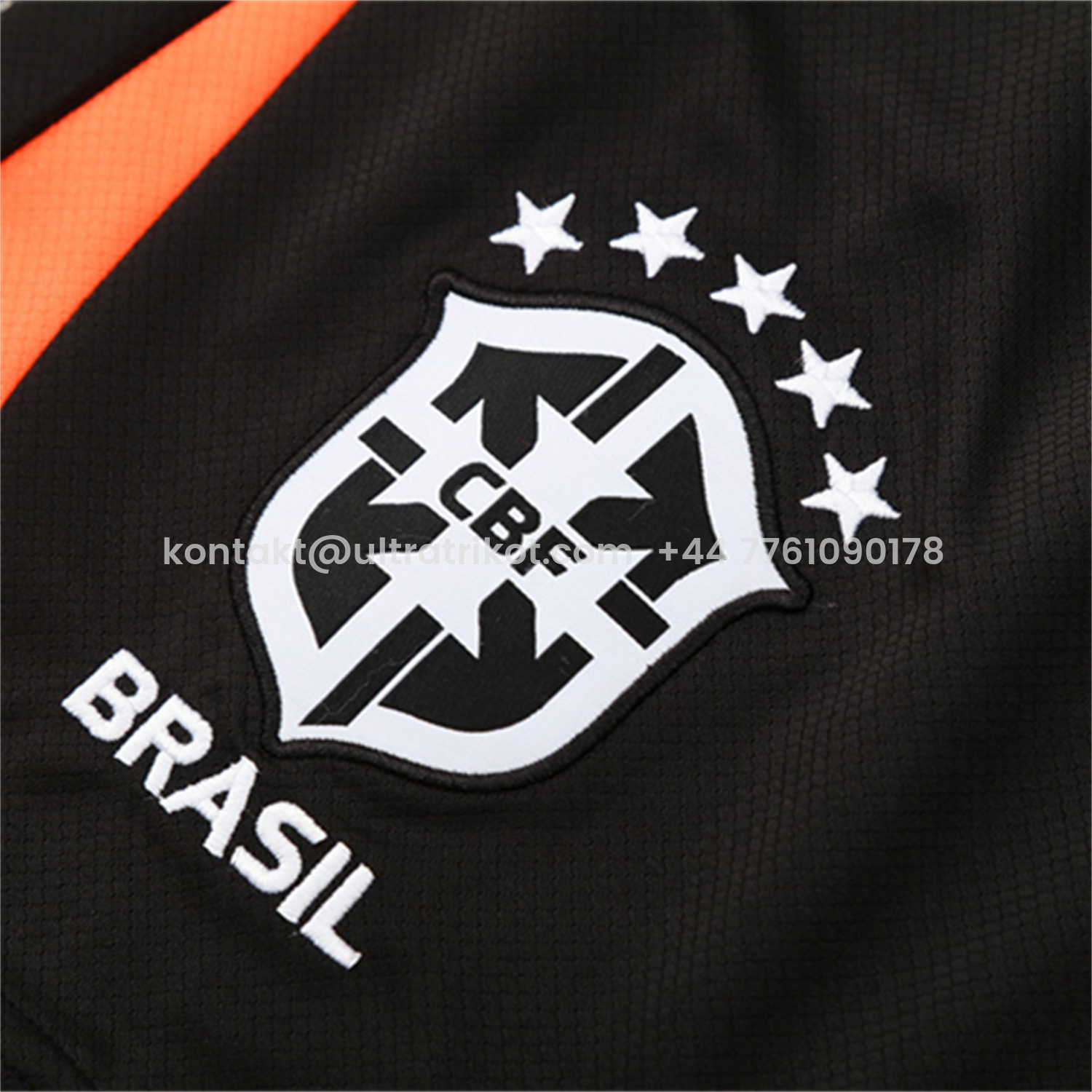 UltraTrikot-Brazil 25-26 Short-Sleeve Training Set - Black Top & Black Shorts