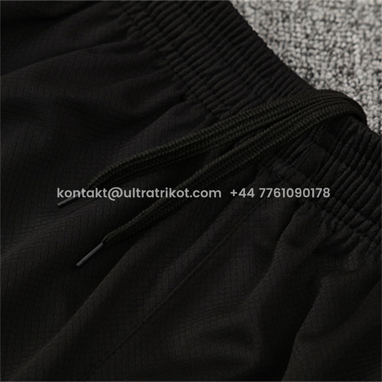 UltraTrikot-Brazil 25-26 Kids Short-Sleeve Training Set - Yellow Top & Black Shorts