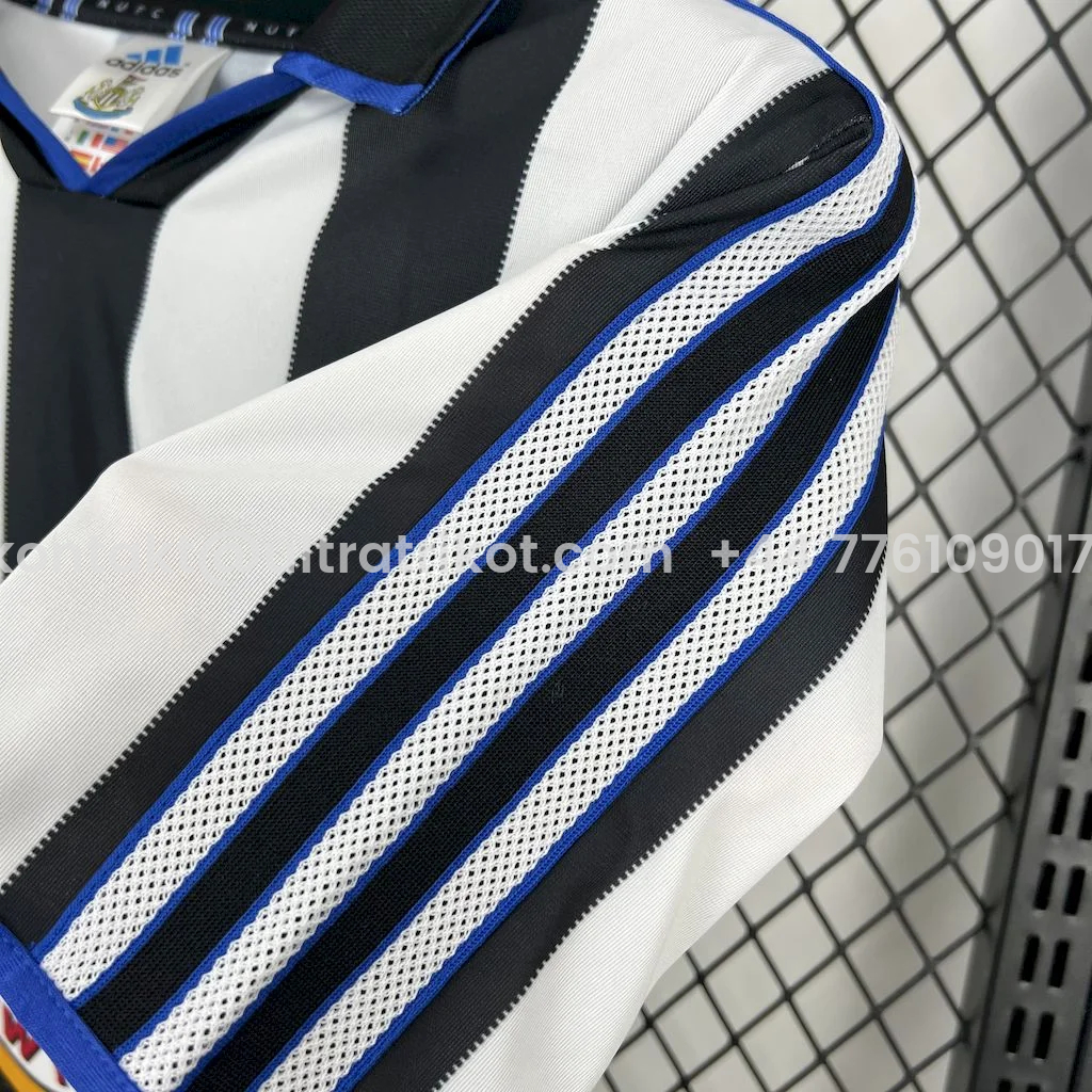 UltraTrikot-Retro Newcastle United 1999-00 Home Jersey