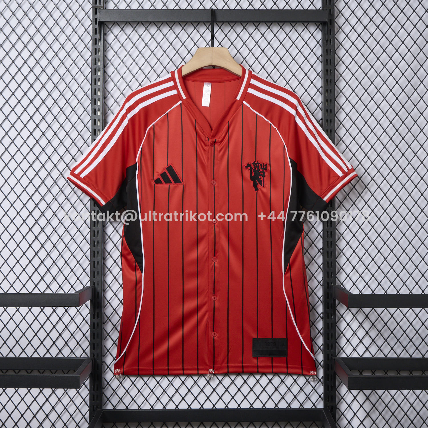UltraTrikot-Manchester United 25-26 Red Baseball Jersey with Black Stripes