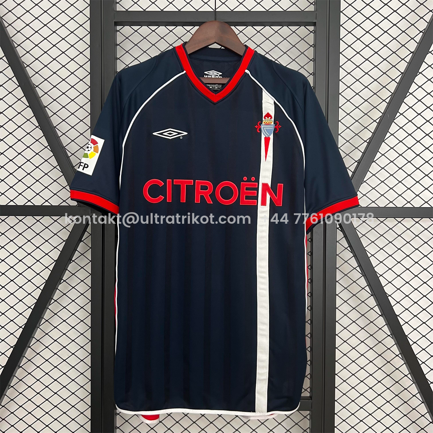 UltraTrikot-Retro Celta Vigo 2001-03 Third Jersey